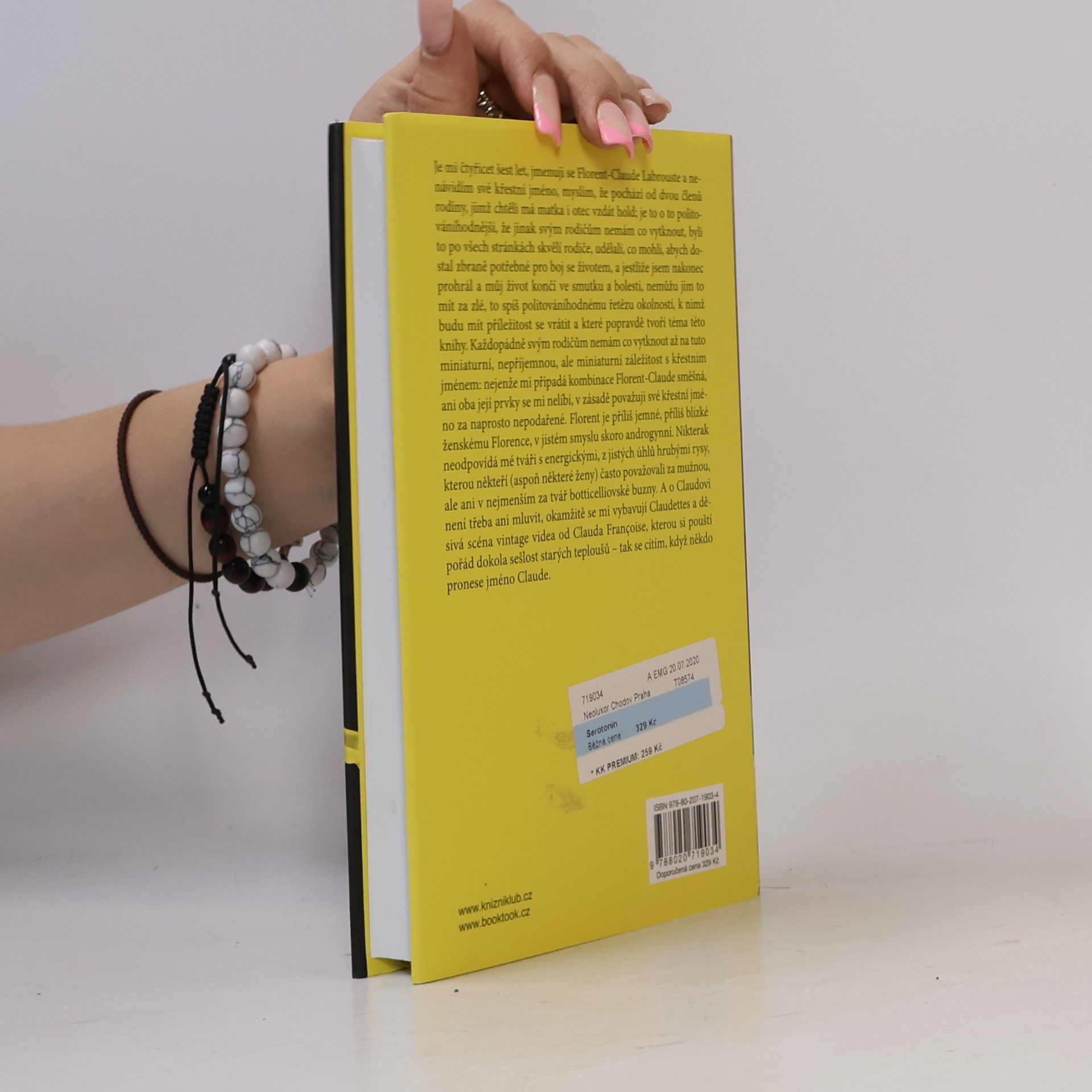 Michel Houellebecq Serotonin