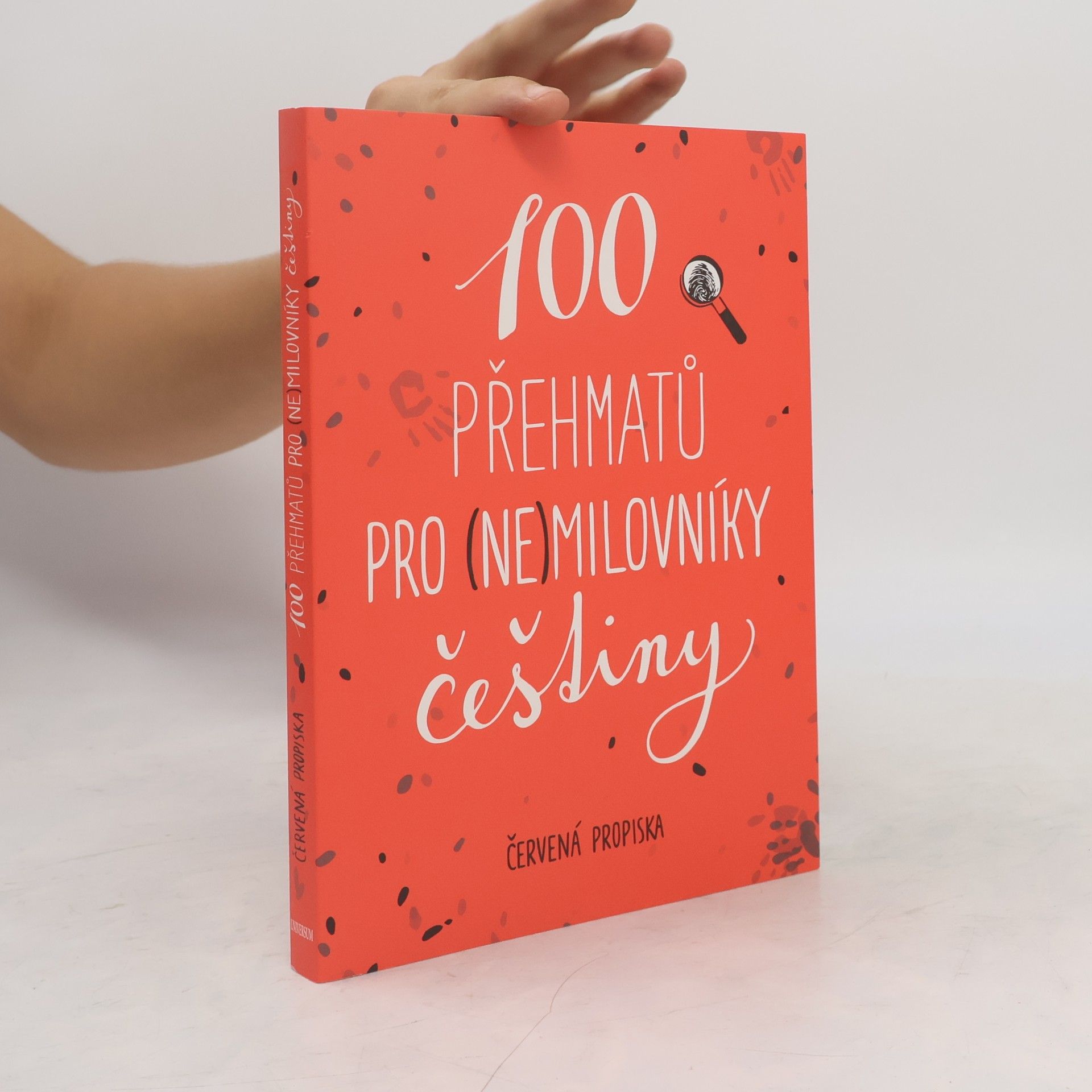 Sabina Straková 100 přehmatů pro (ne)milovníky češtiny