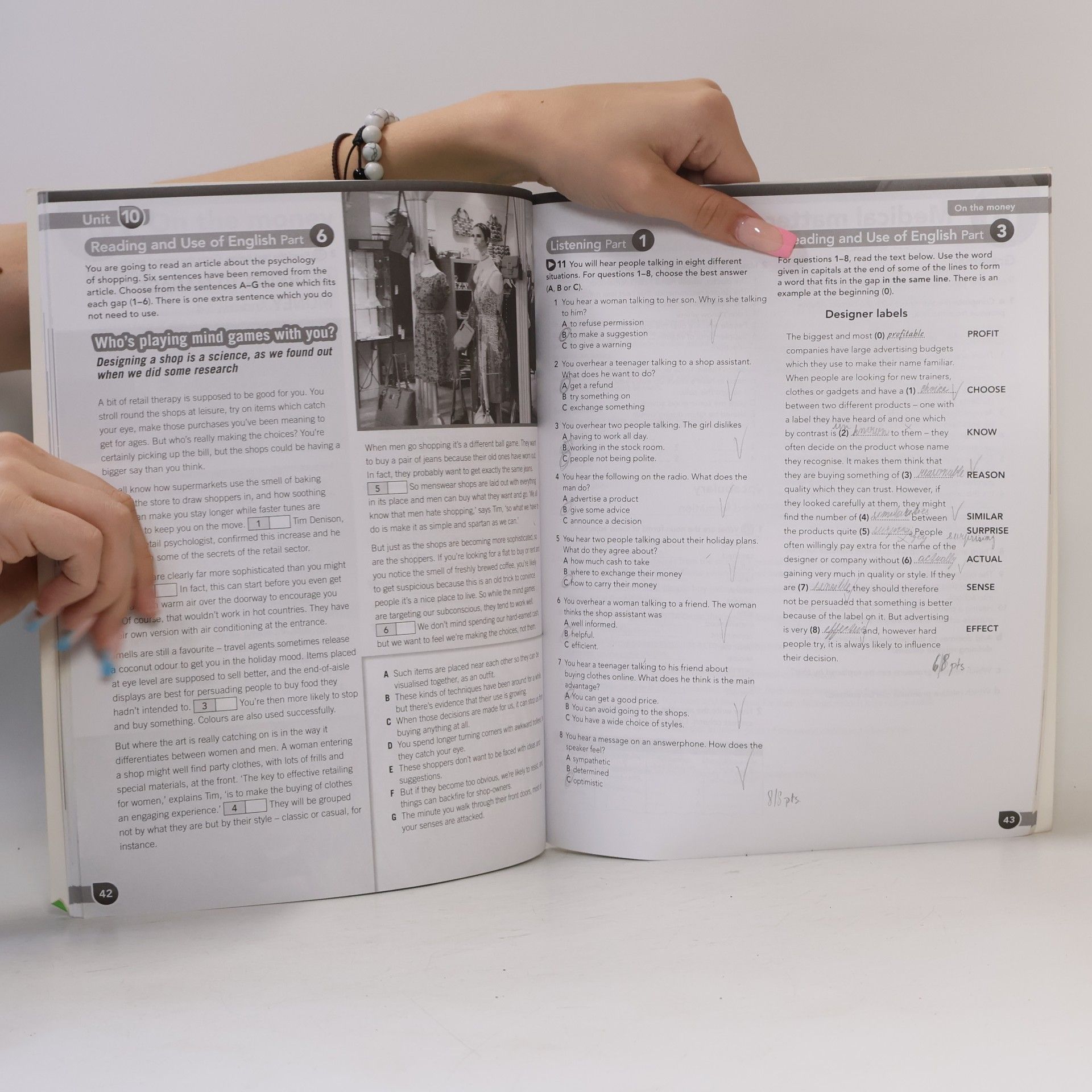 Barbara Thomas Complete first for schools. Workbook with Answers