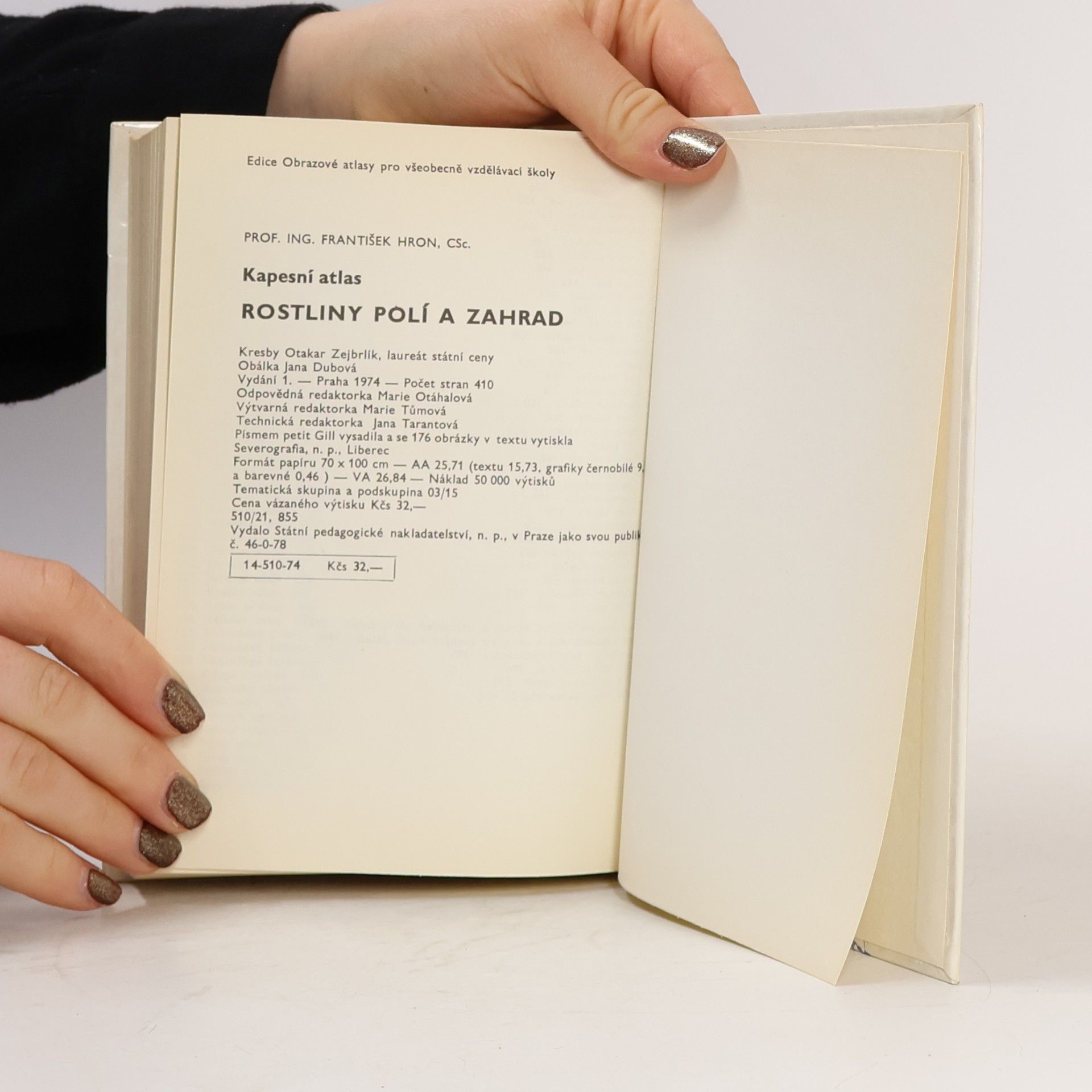 František Hron Kapesní atlas. Rostliny polí a zahrad