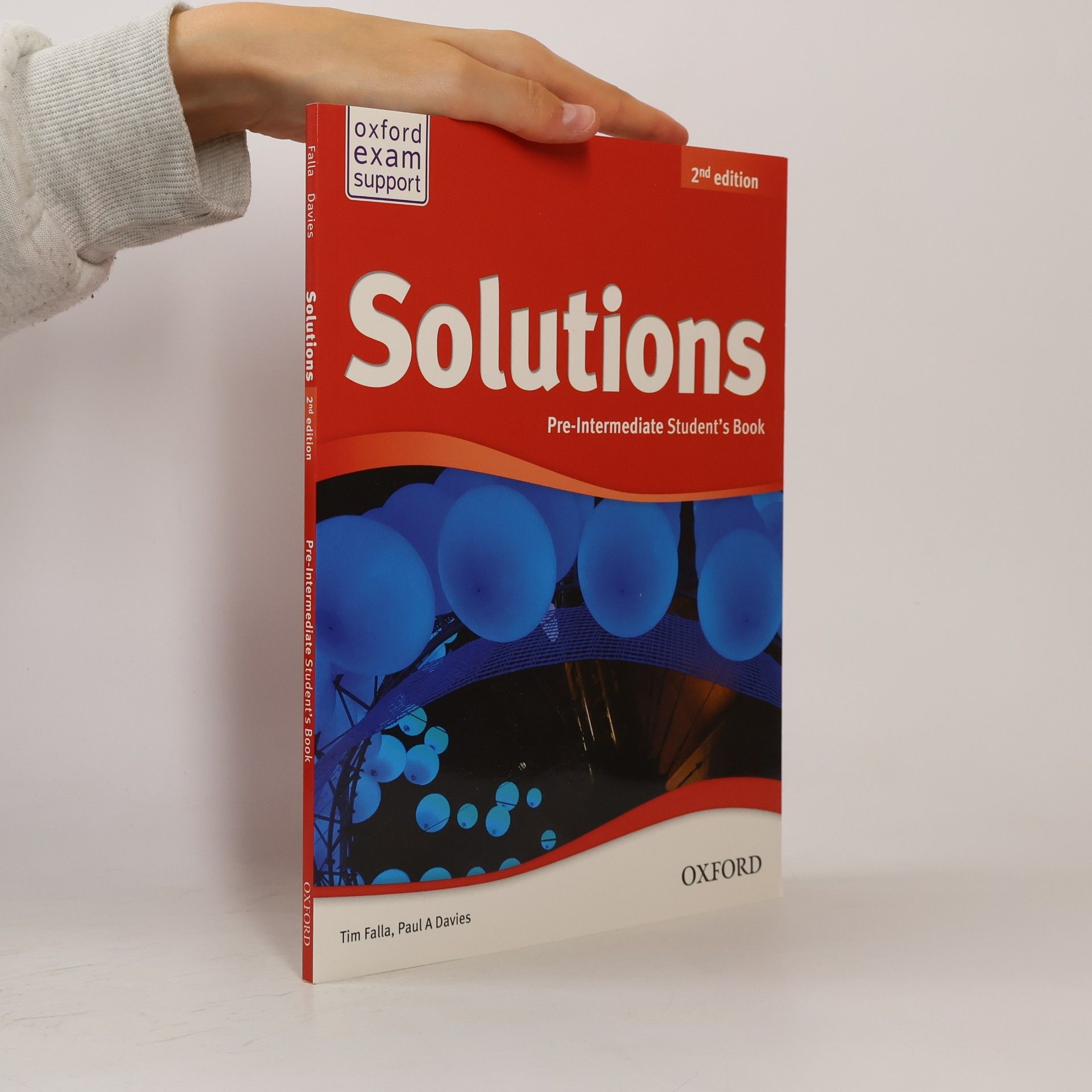 Paul A. Davies Solutions: Pre-Intermediate Student's Book