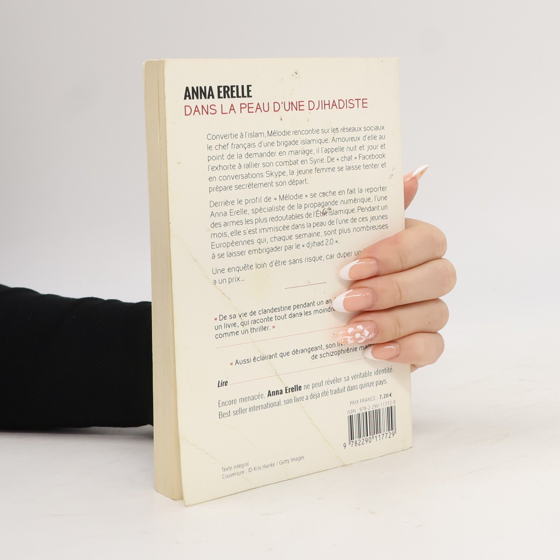Anna Erelle Dans la peau d'une djihadiste
