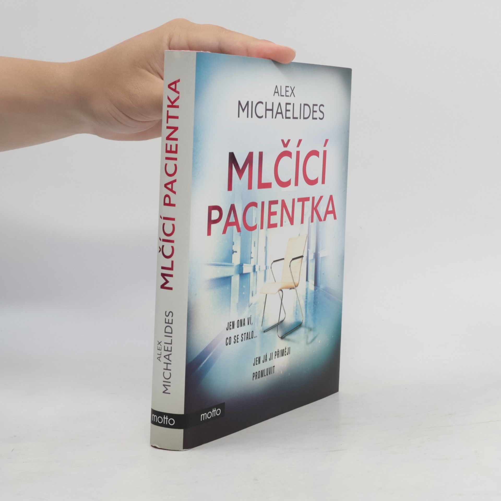 Alex Michaelides Mlčící pacientka