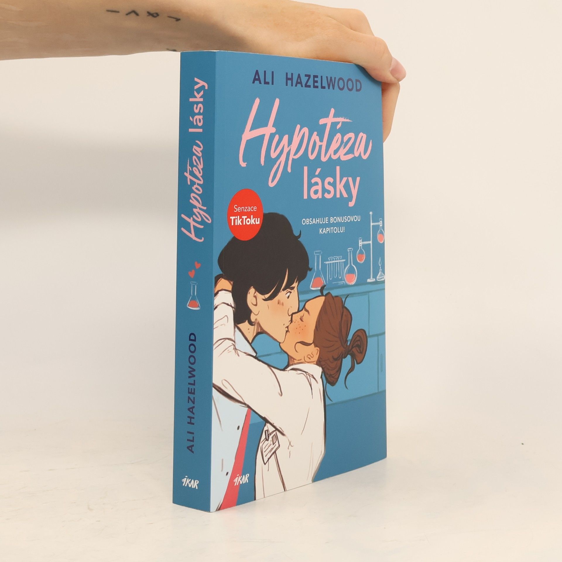 Ali Hazelwood Hypotéza lásky
