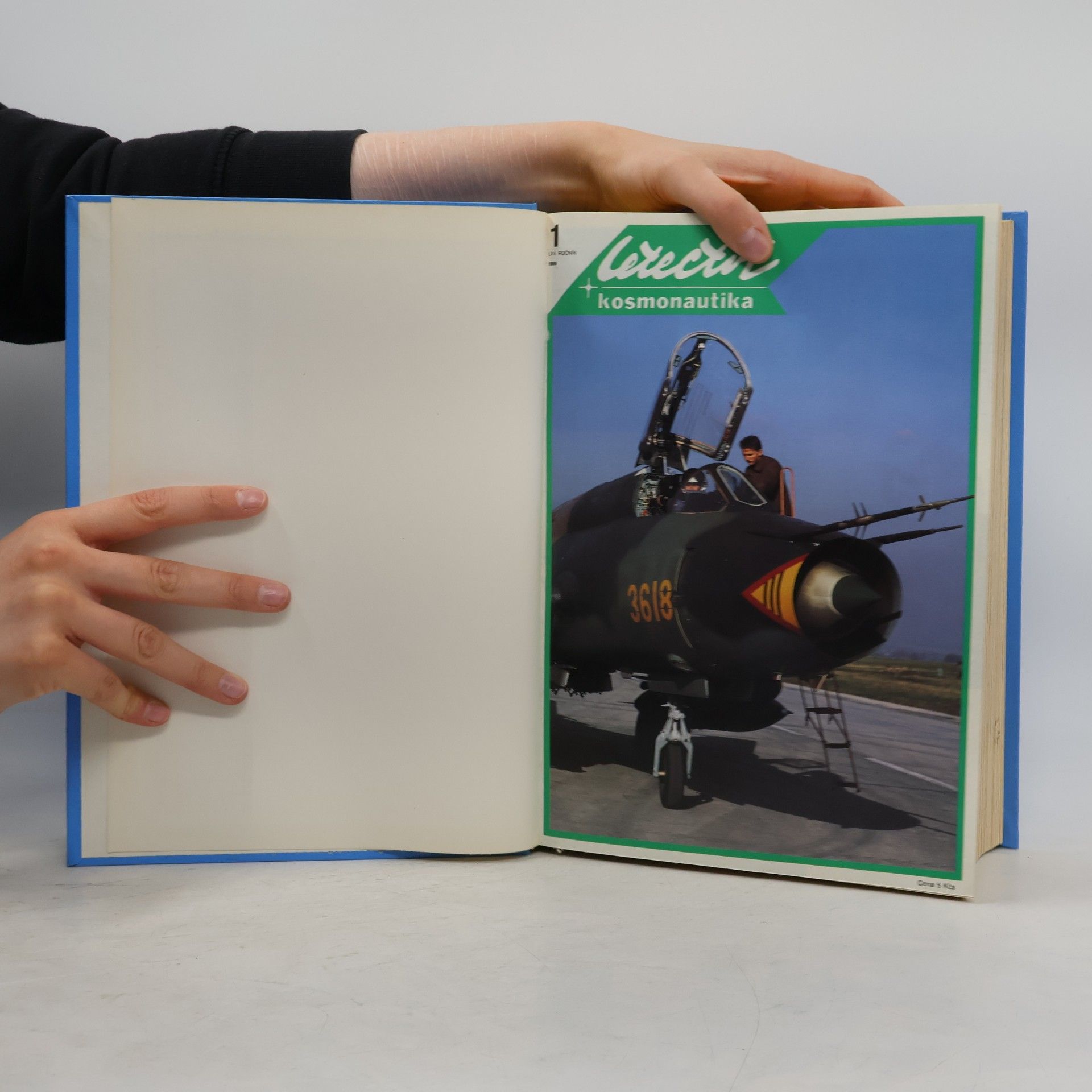 AA.VV. Letectví a kosmonautika 1989