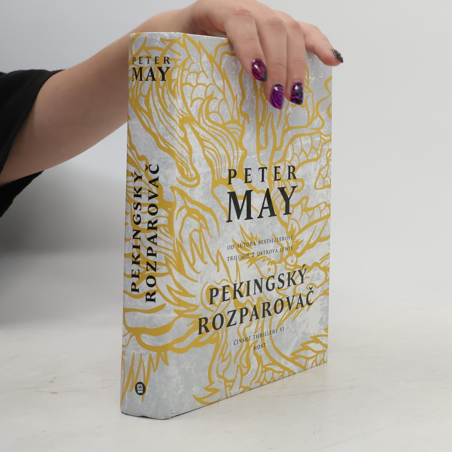 Peter May Pekingský rozparovač