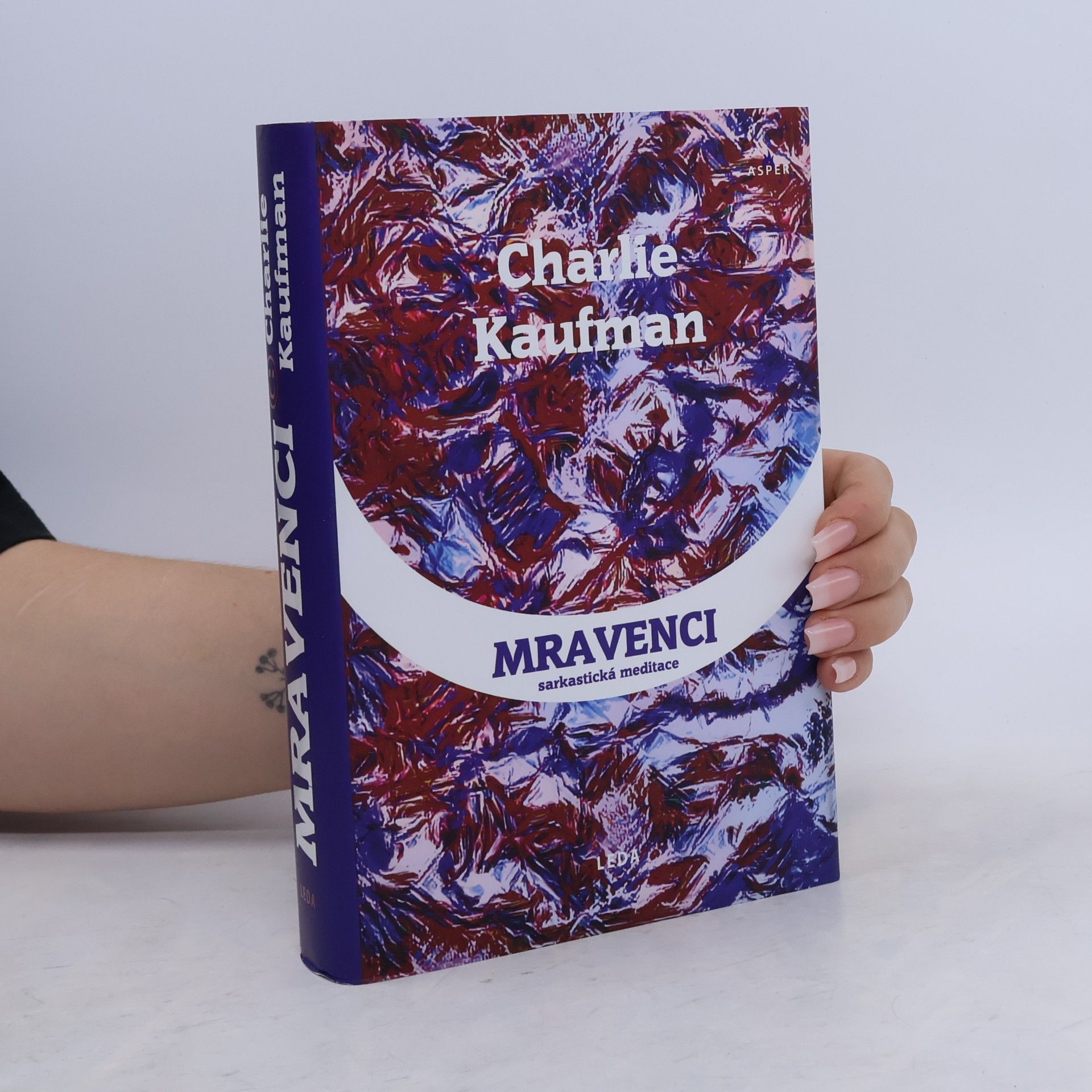 Charlie Kaufman Mravenci : sarkastická meditace