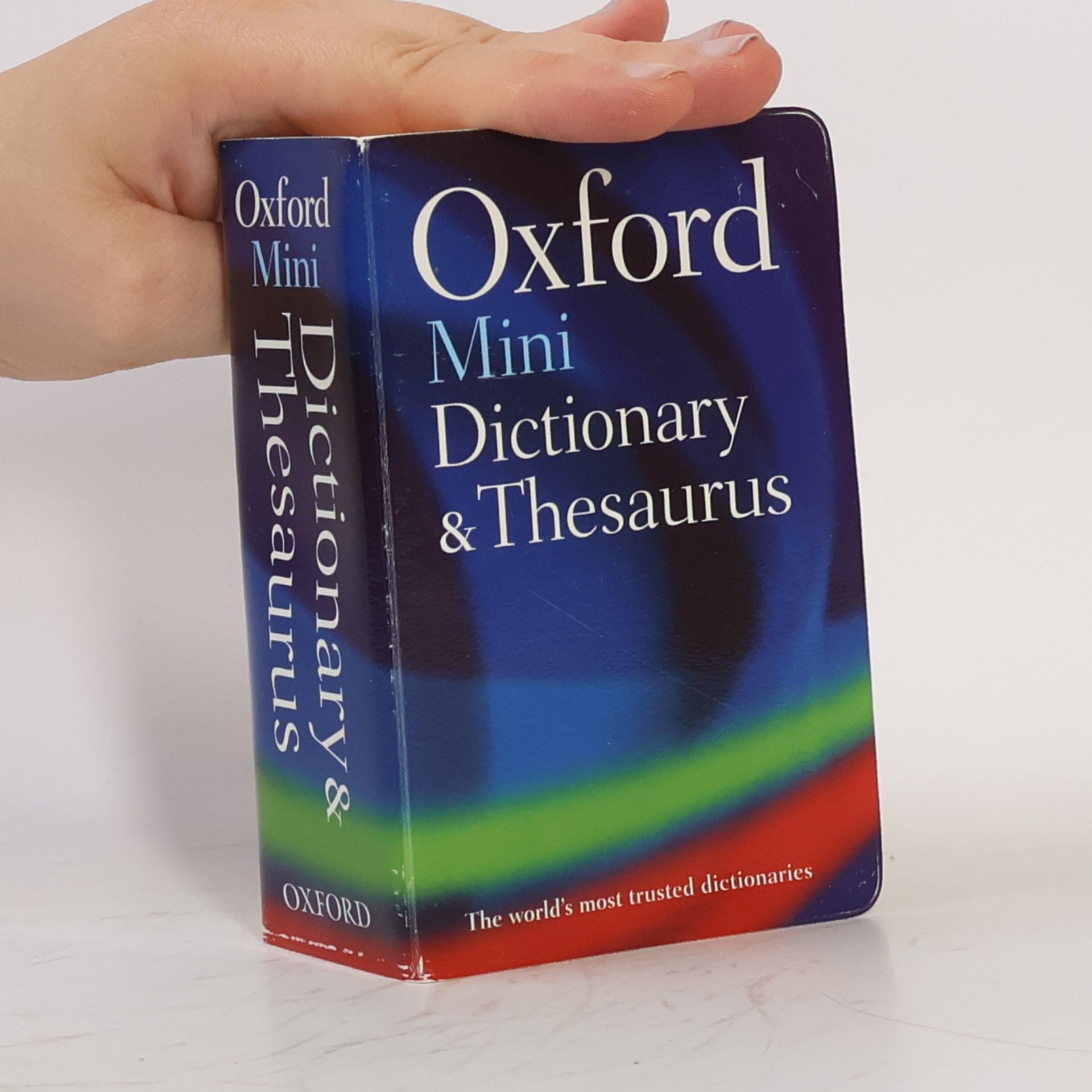 Charlotte Livingstone Oxford Mini Dictionary and Thesaurus