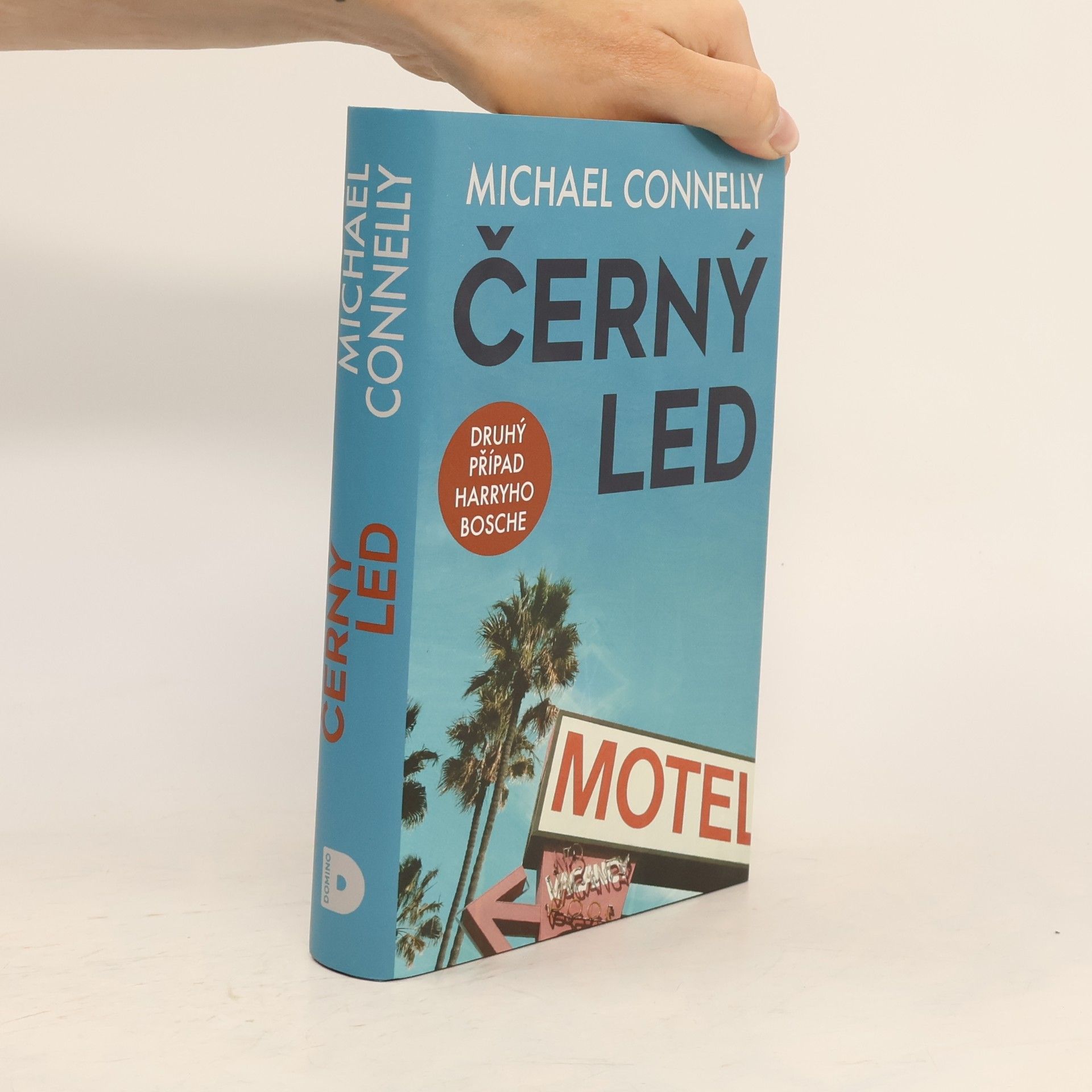 Michael Connelly Černý led