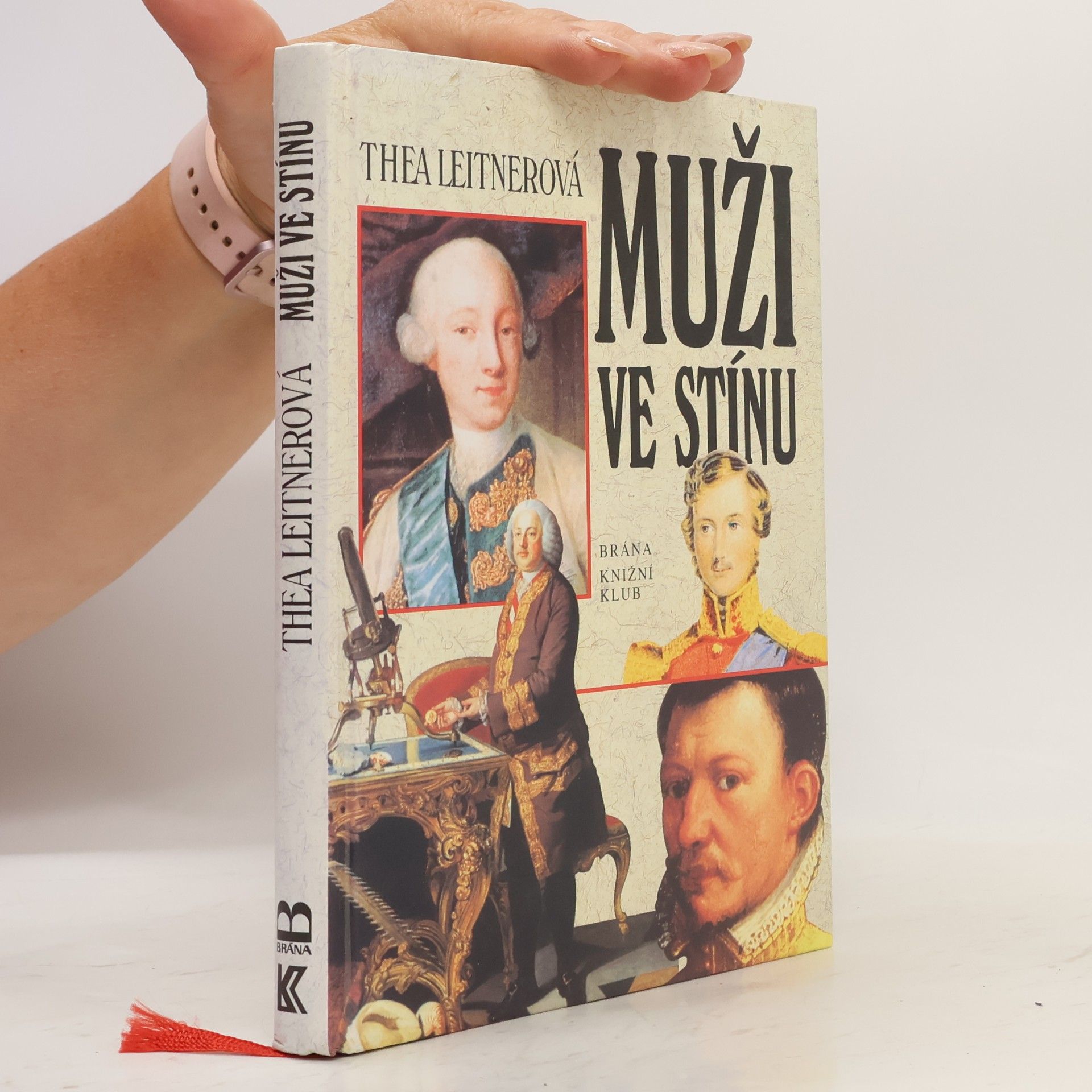 Thea Leitner Muži ve stínu