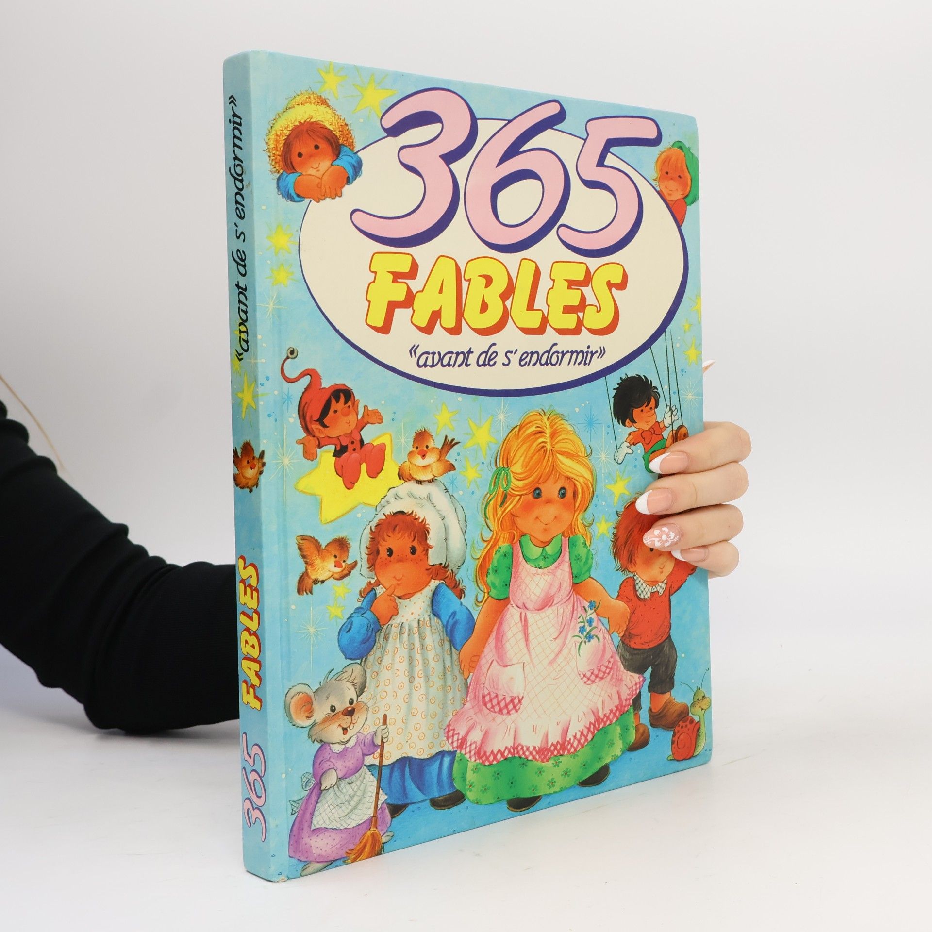 Autores varios 365 Fables