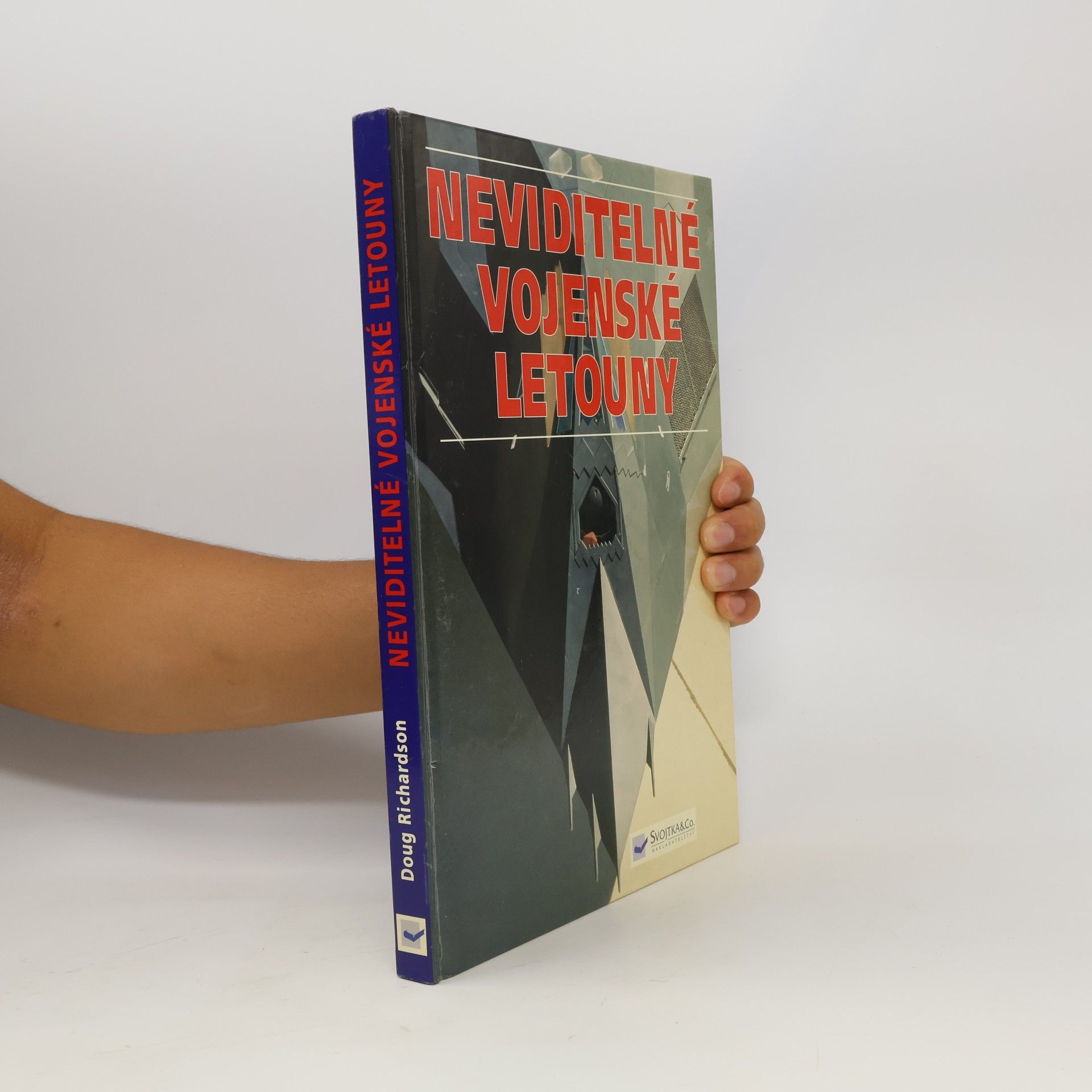 Douglas Richardson Neviditelné vojenské letouny