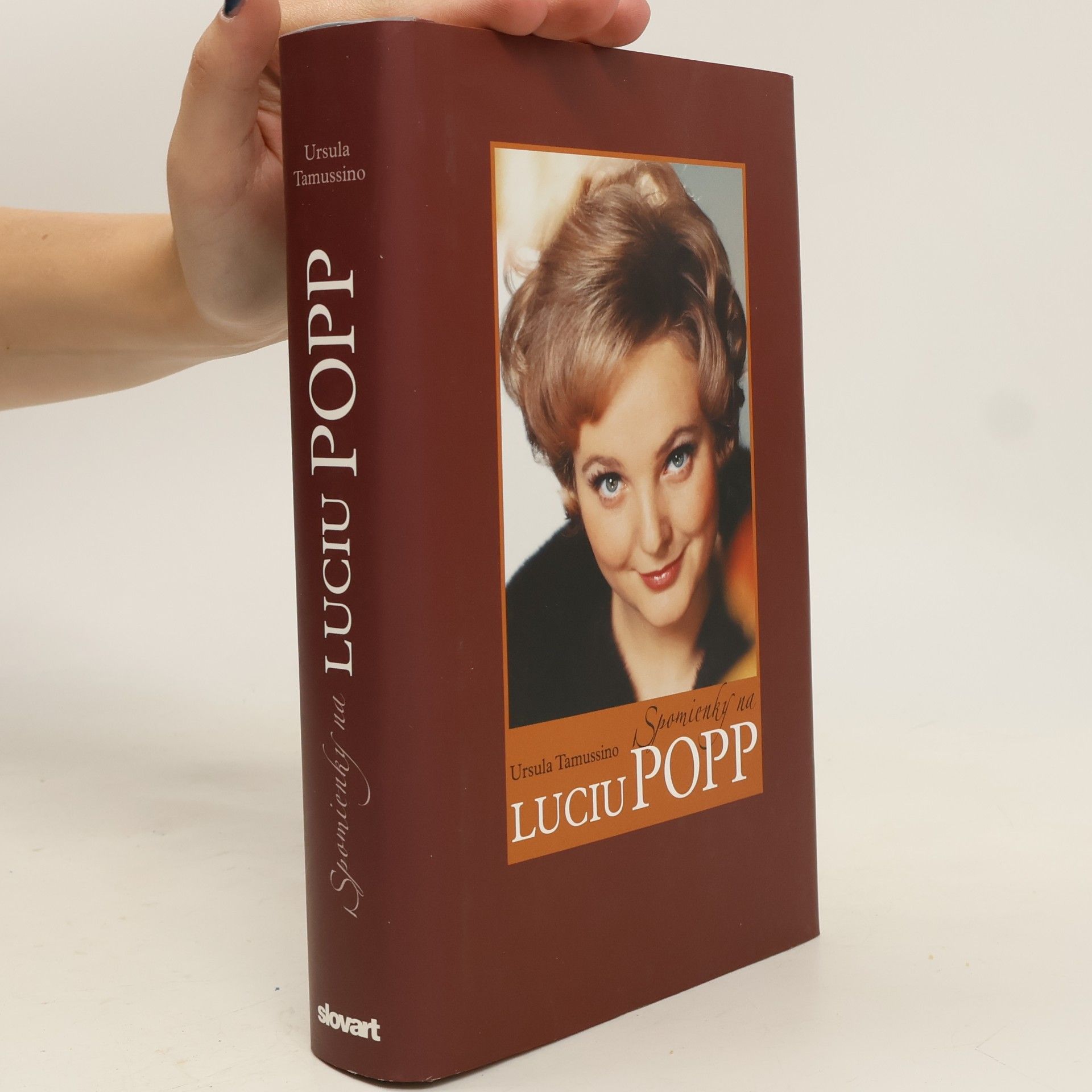 Ursula Tamussino Spomienky na Luciu Popp