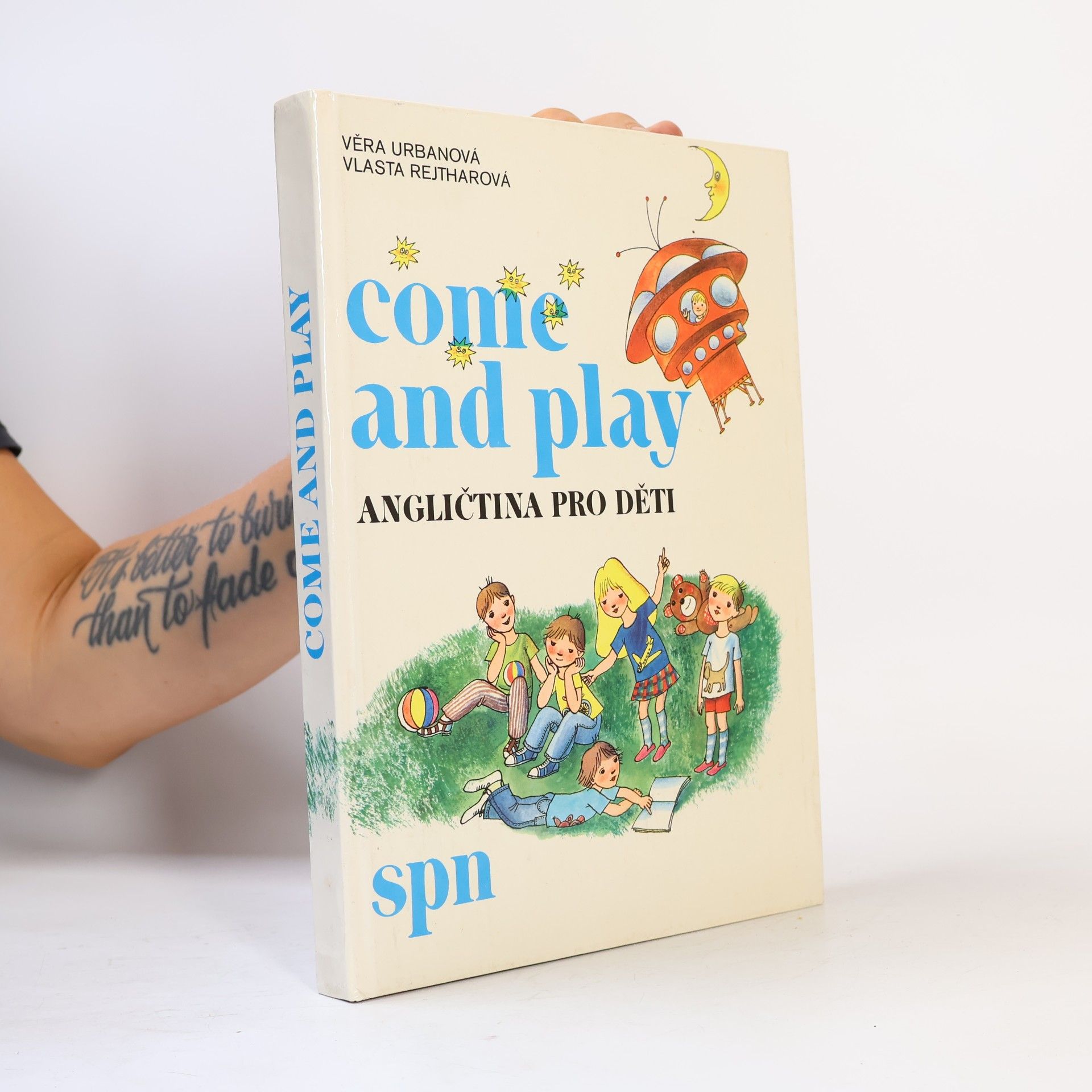 Věra Urbanová Come and Play. Angličtina pro děti