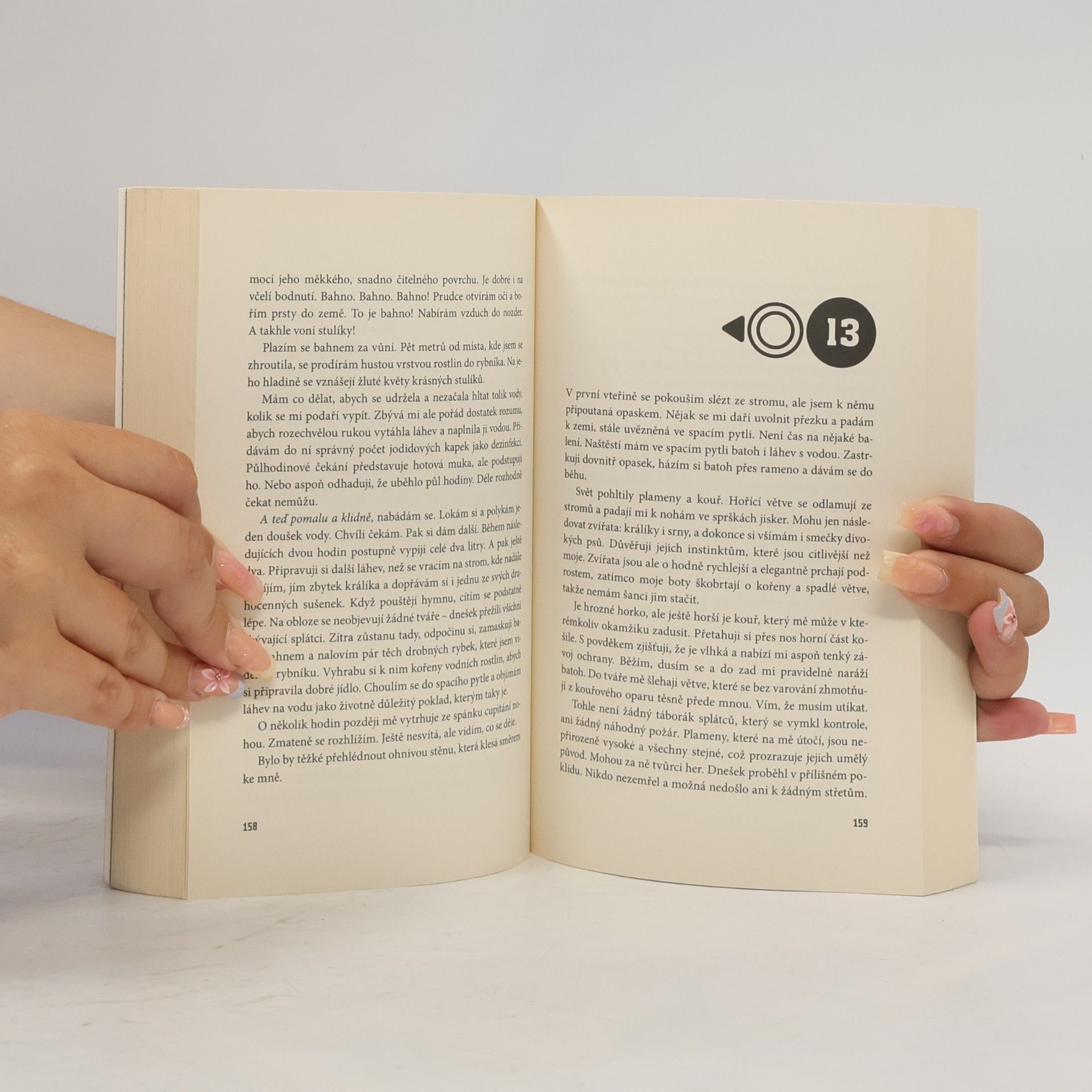 Suzanne Collins Hunger games. Aréna smrti