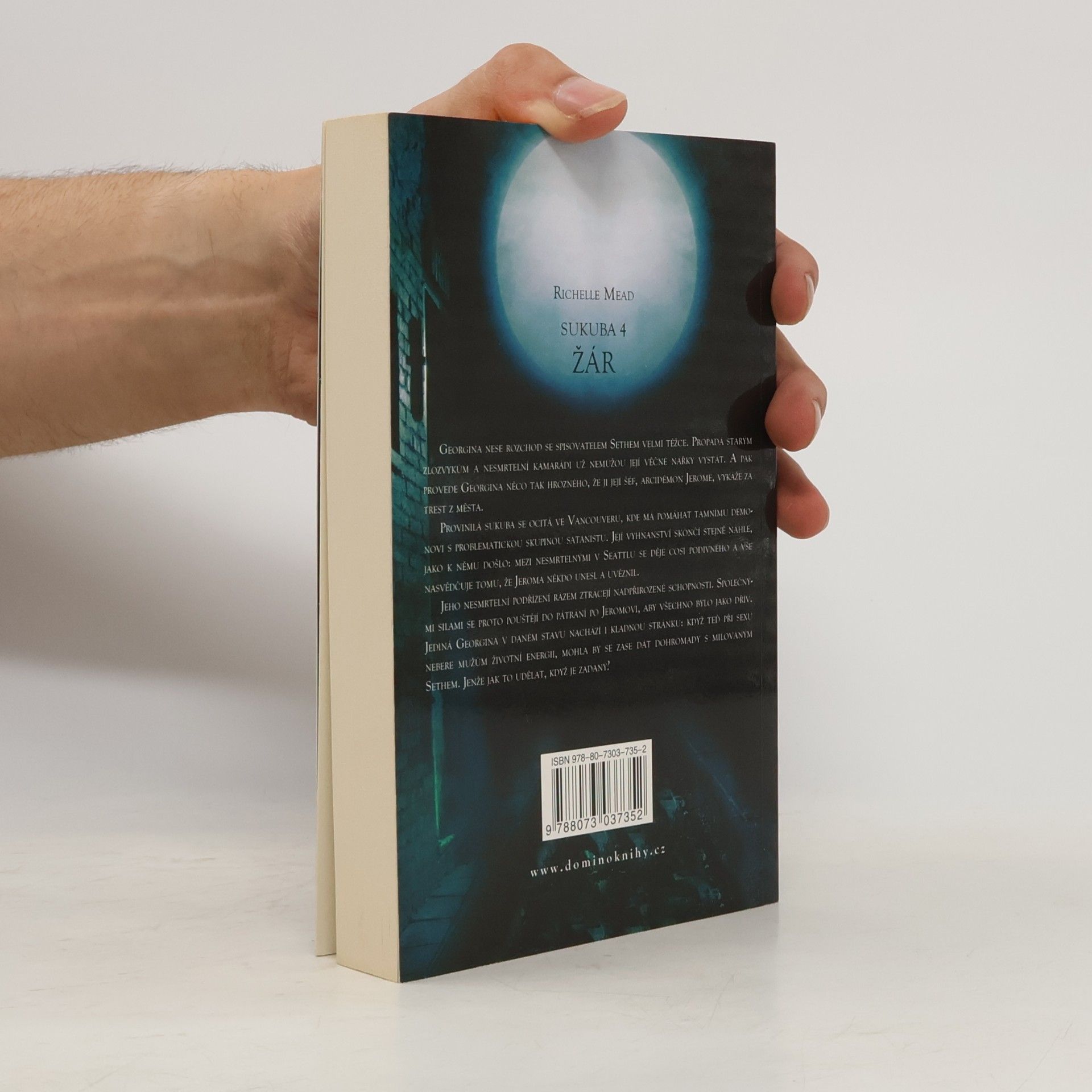 Richelle Mead Sukuba 4 - Žár