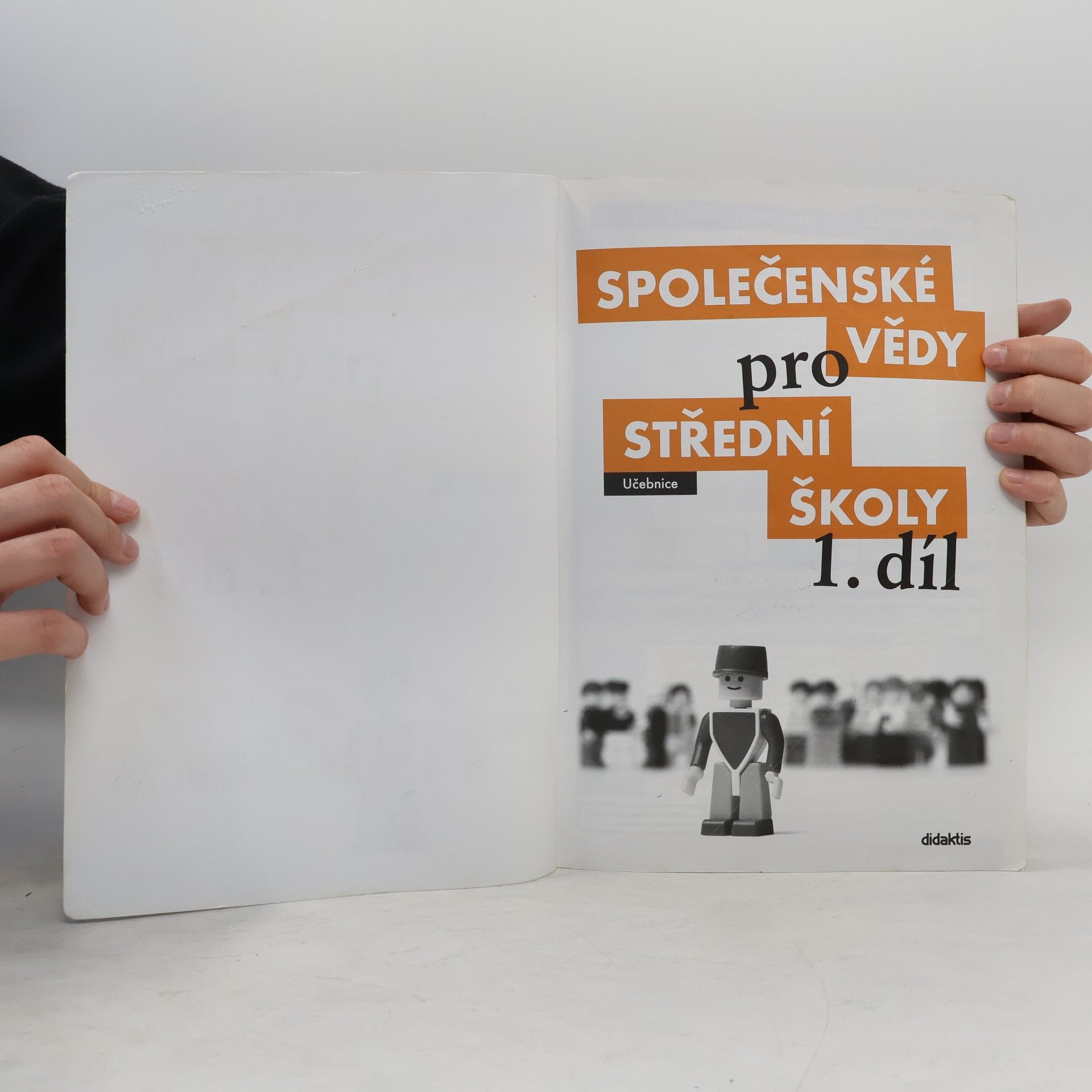 Various authors Společenské vědy pro střední školy 1. díl