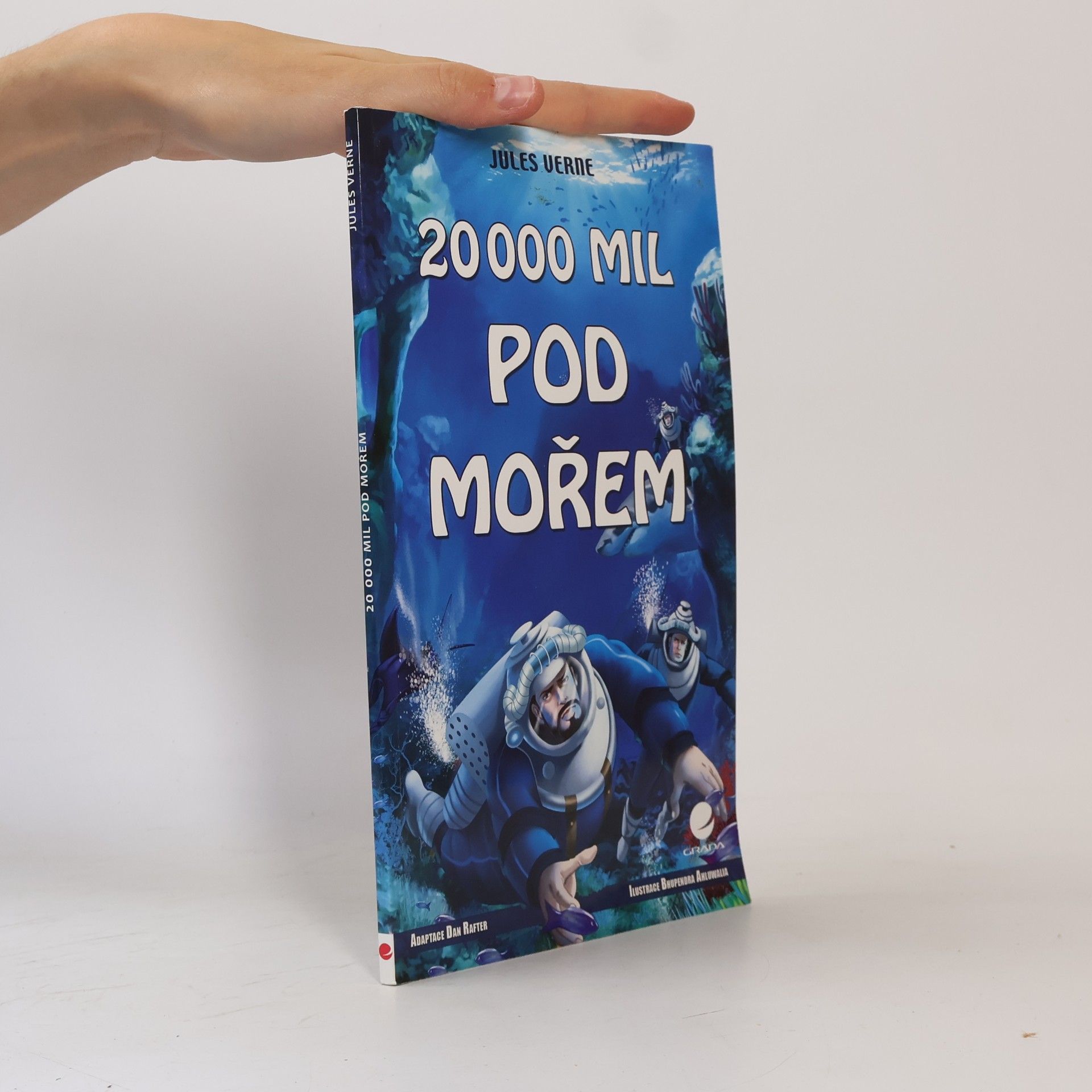 20 000 mil pod mořem