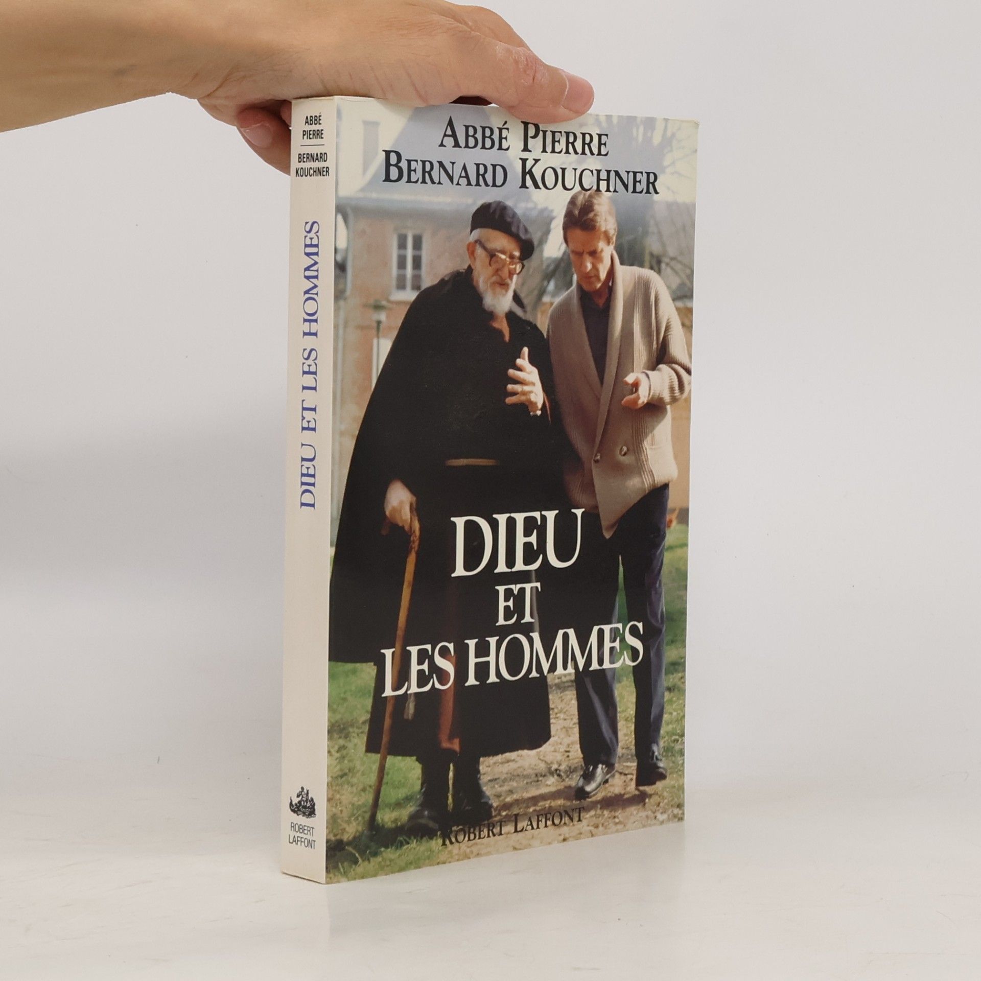 Bernard Kouchner Aider la vie: Dieu et les hommes