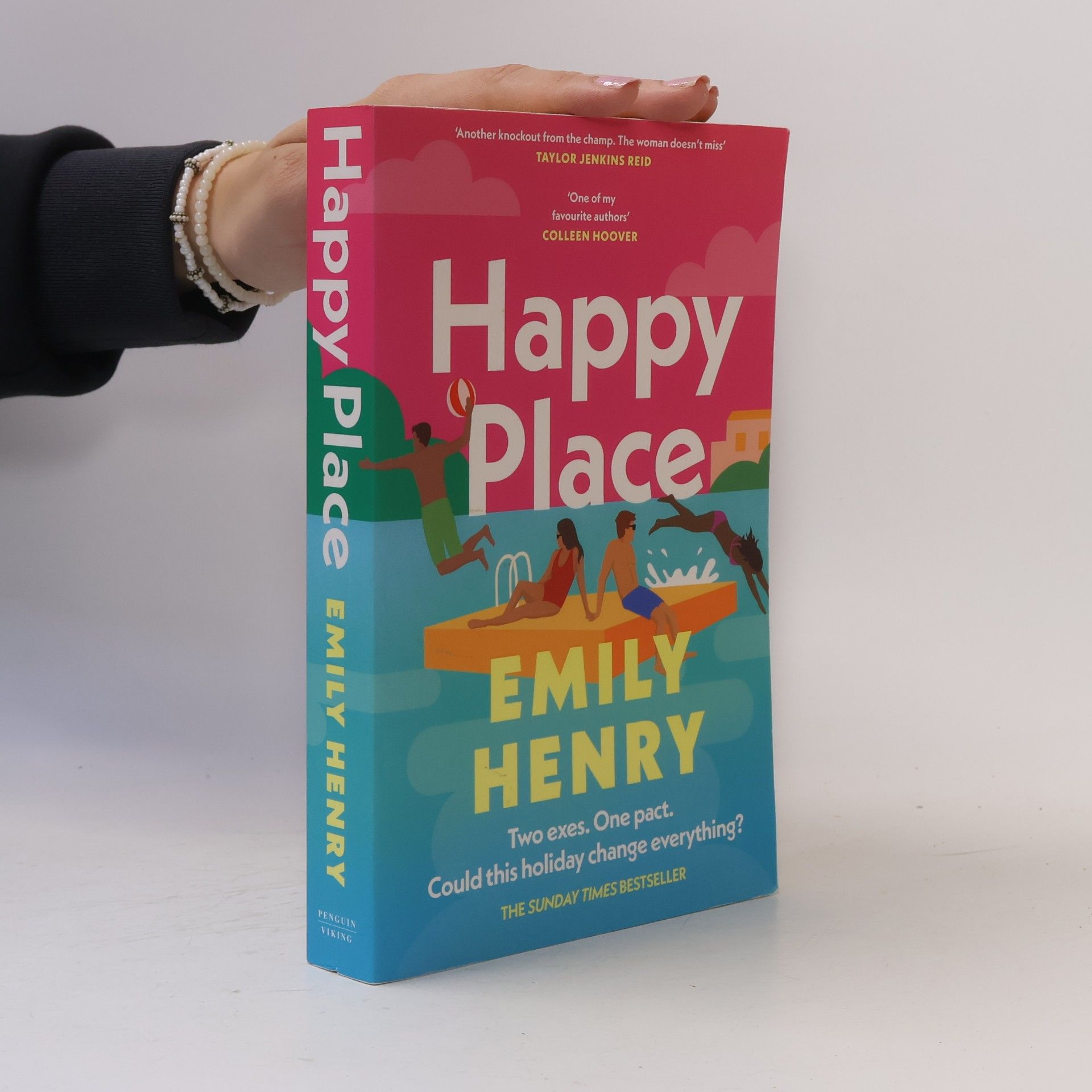 Emily Henry Happy Place