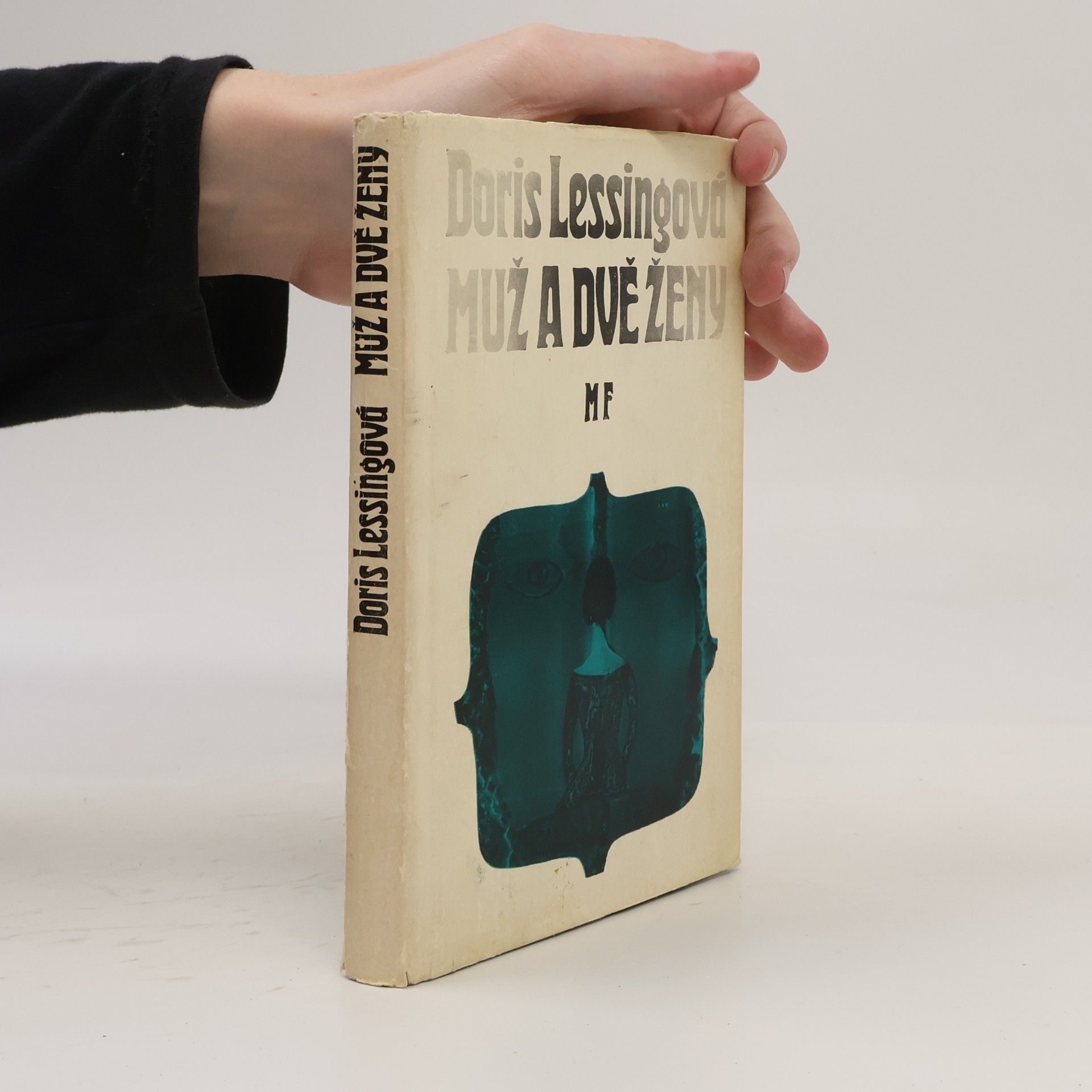 Doris May Lessing Muž a dvě ženy
