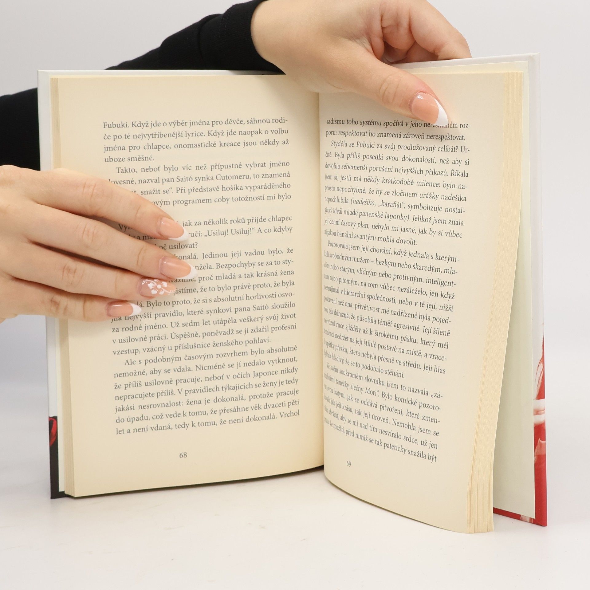 Amélie Nothomb Strach a chvění