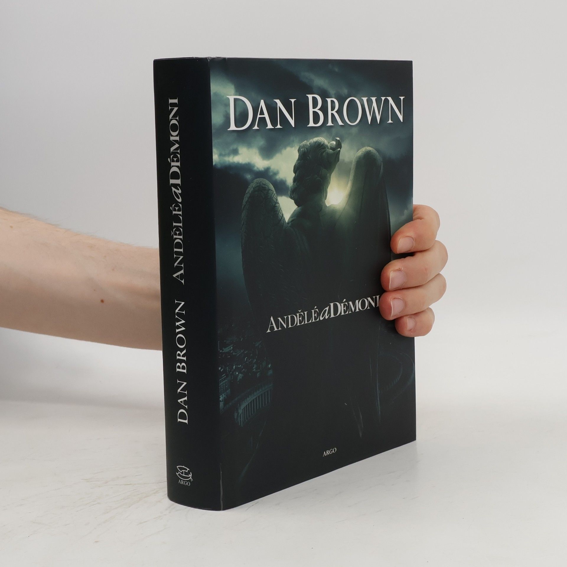 Dan Brown Andělé a démoni