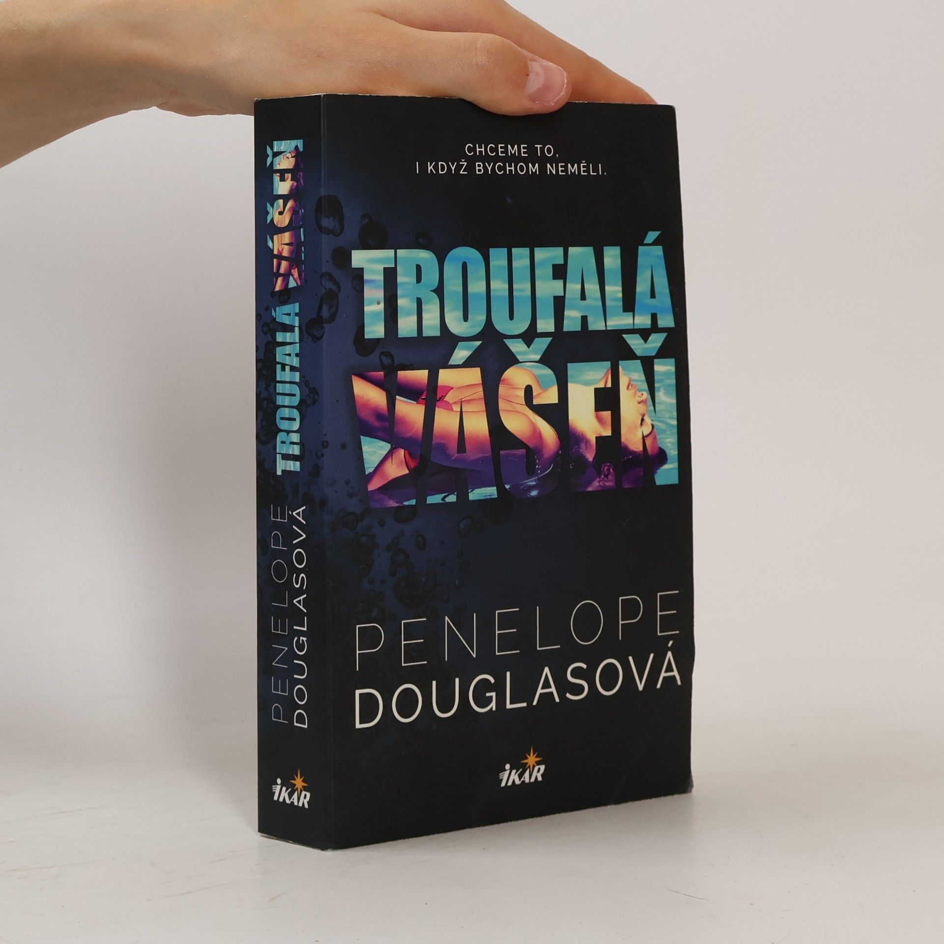 Penelope Douglas Troufalá vášeň