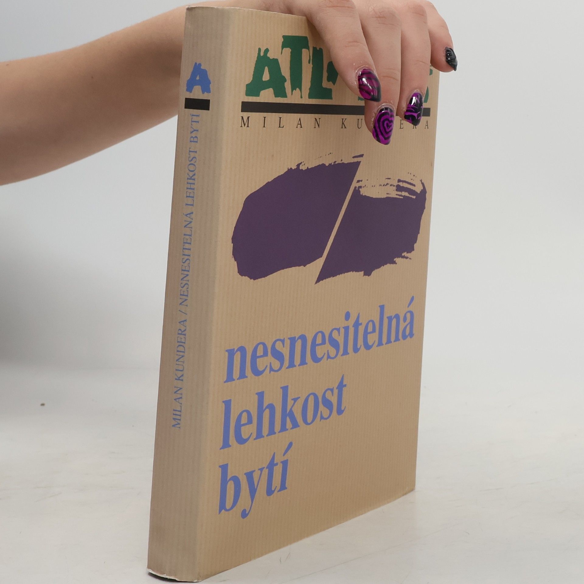 Milan Kundera Nesnesitelná lehkost bytí