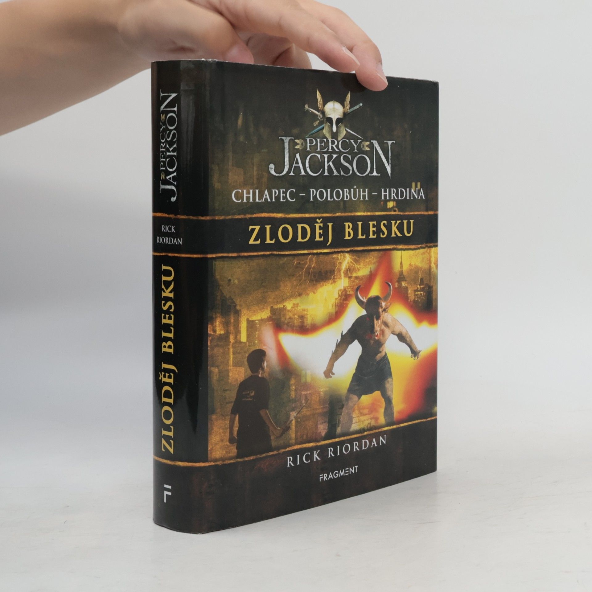 Rick Riordan Percy Jackson. Zloděj blesku