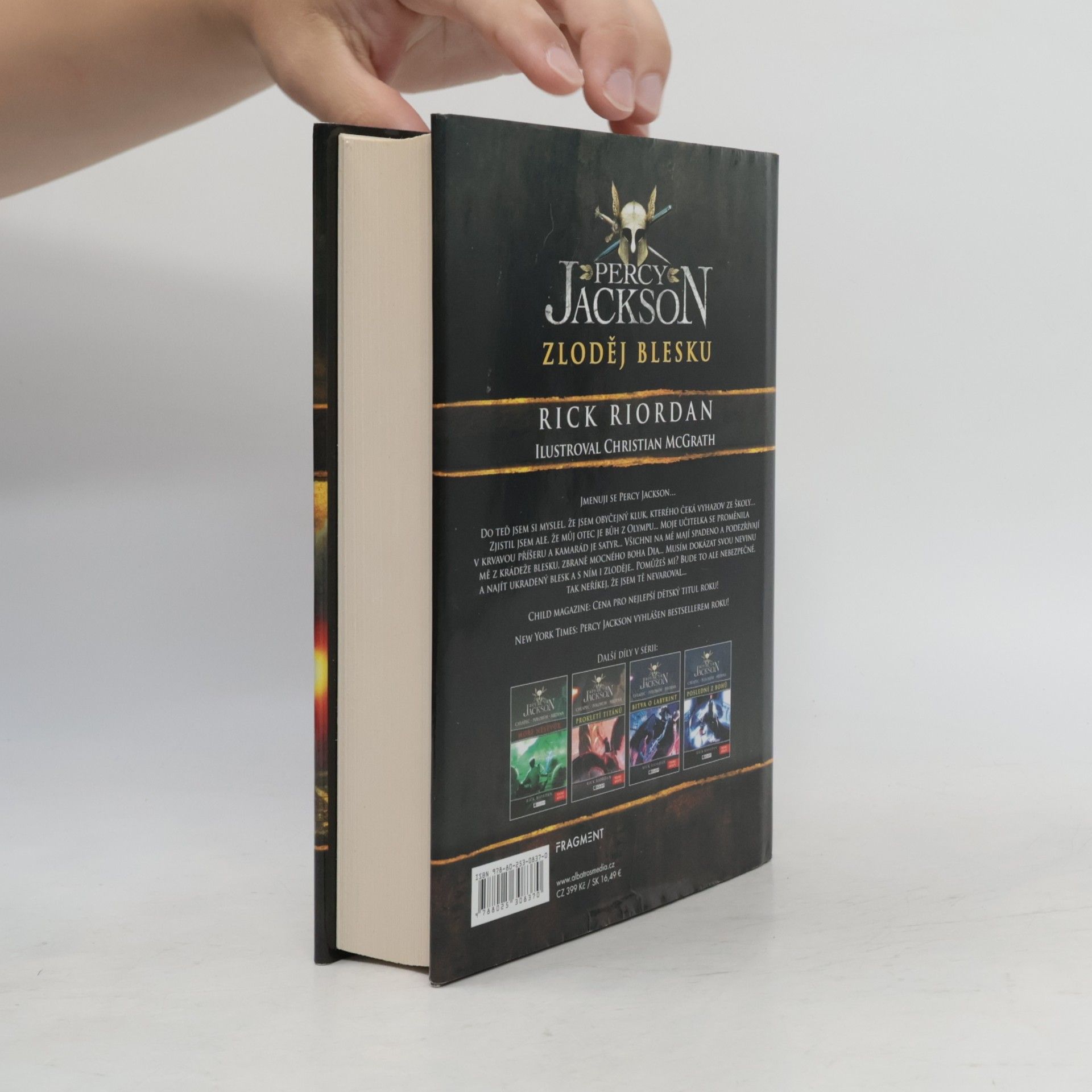Rick Riordan Percy Jackson. Zloděj blesku
