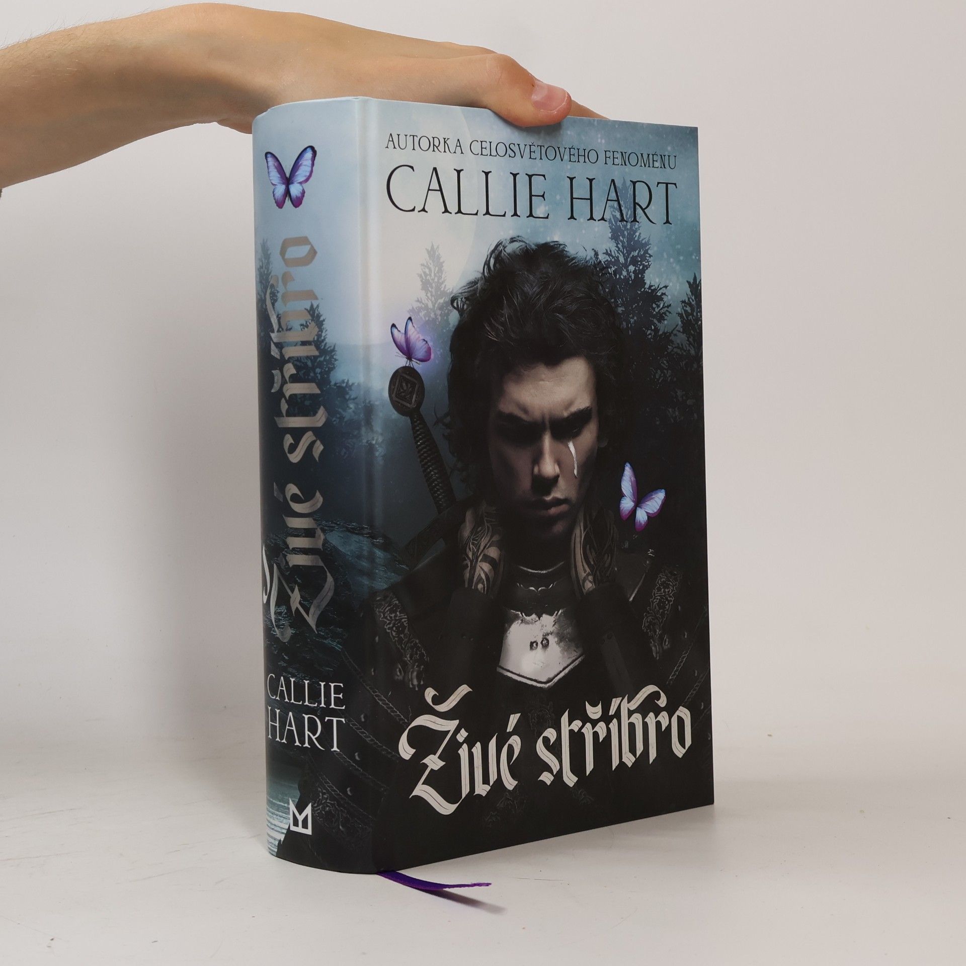 Callie Hart Živé stříbro