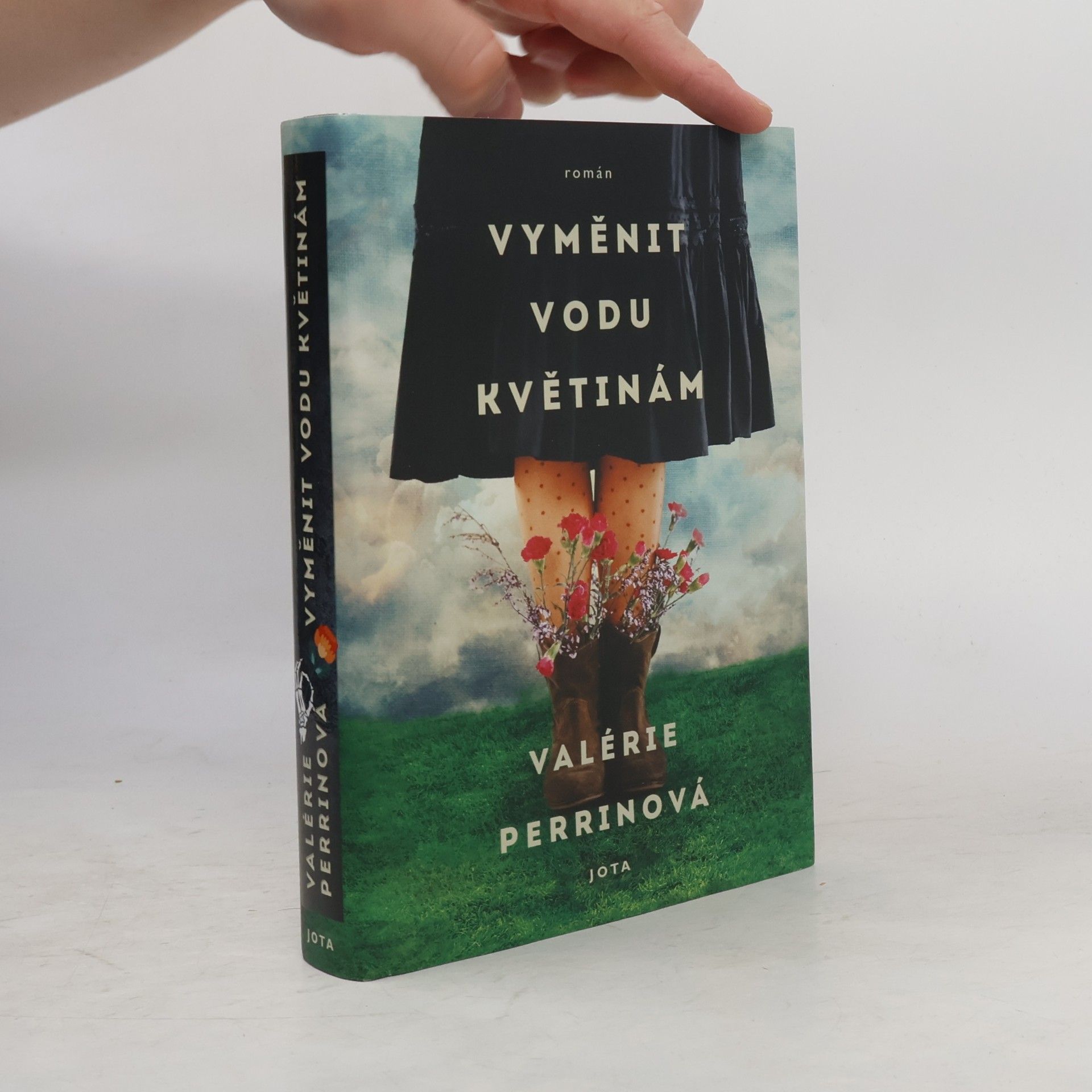 Valérie Perrin Vyměnit vodu květinám
