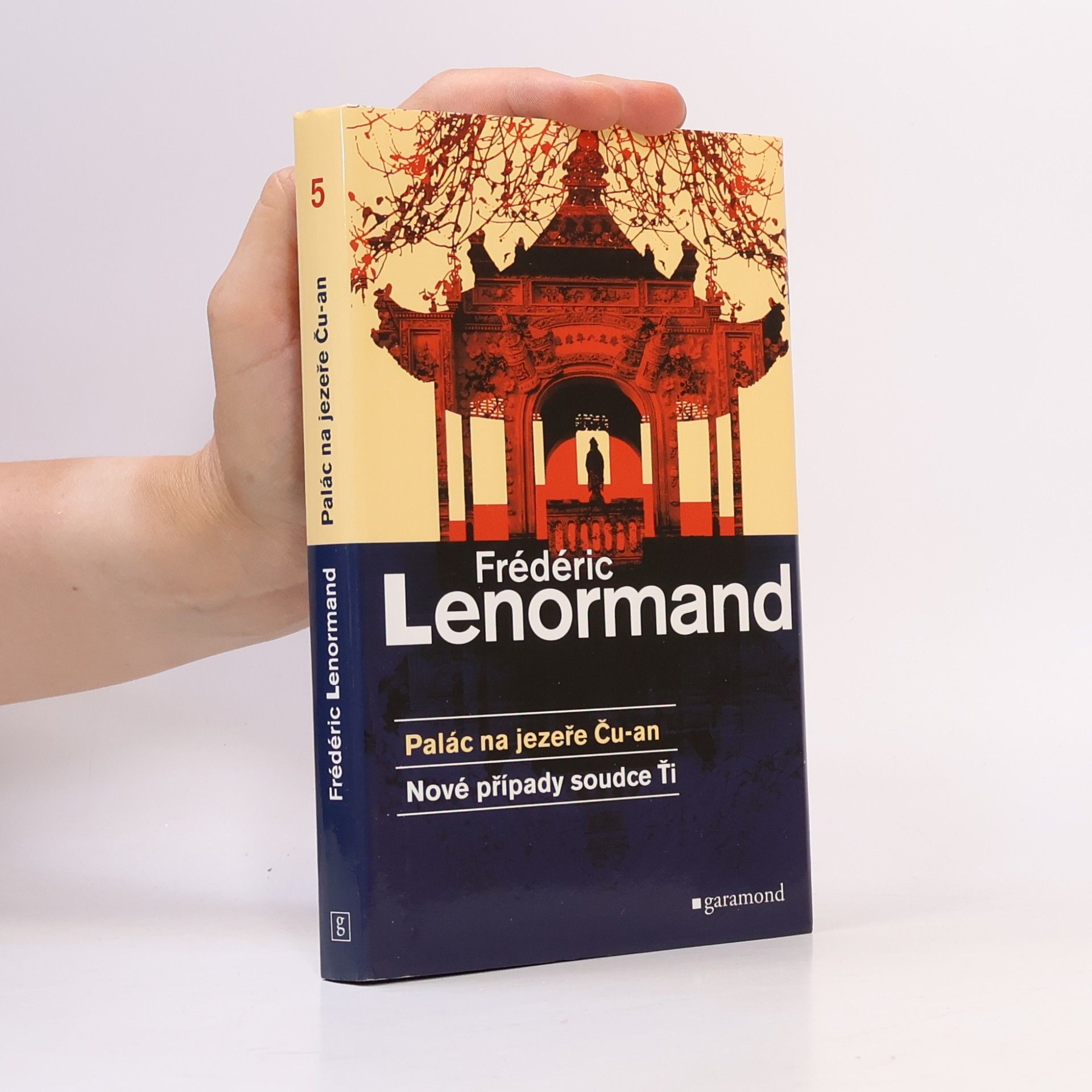 Frédéric Lenormand Palác na jezeře Ču-an