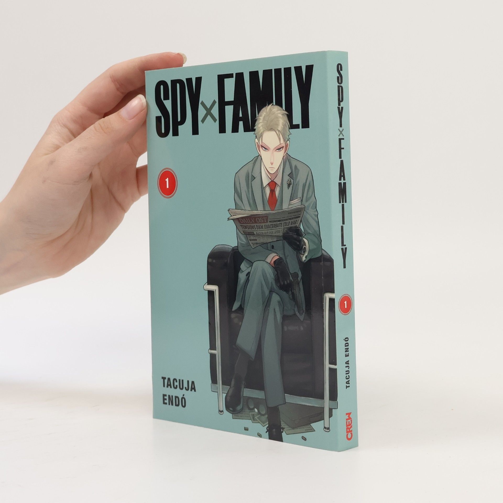 Tacuja Endó Spy x Family 1