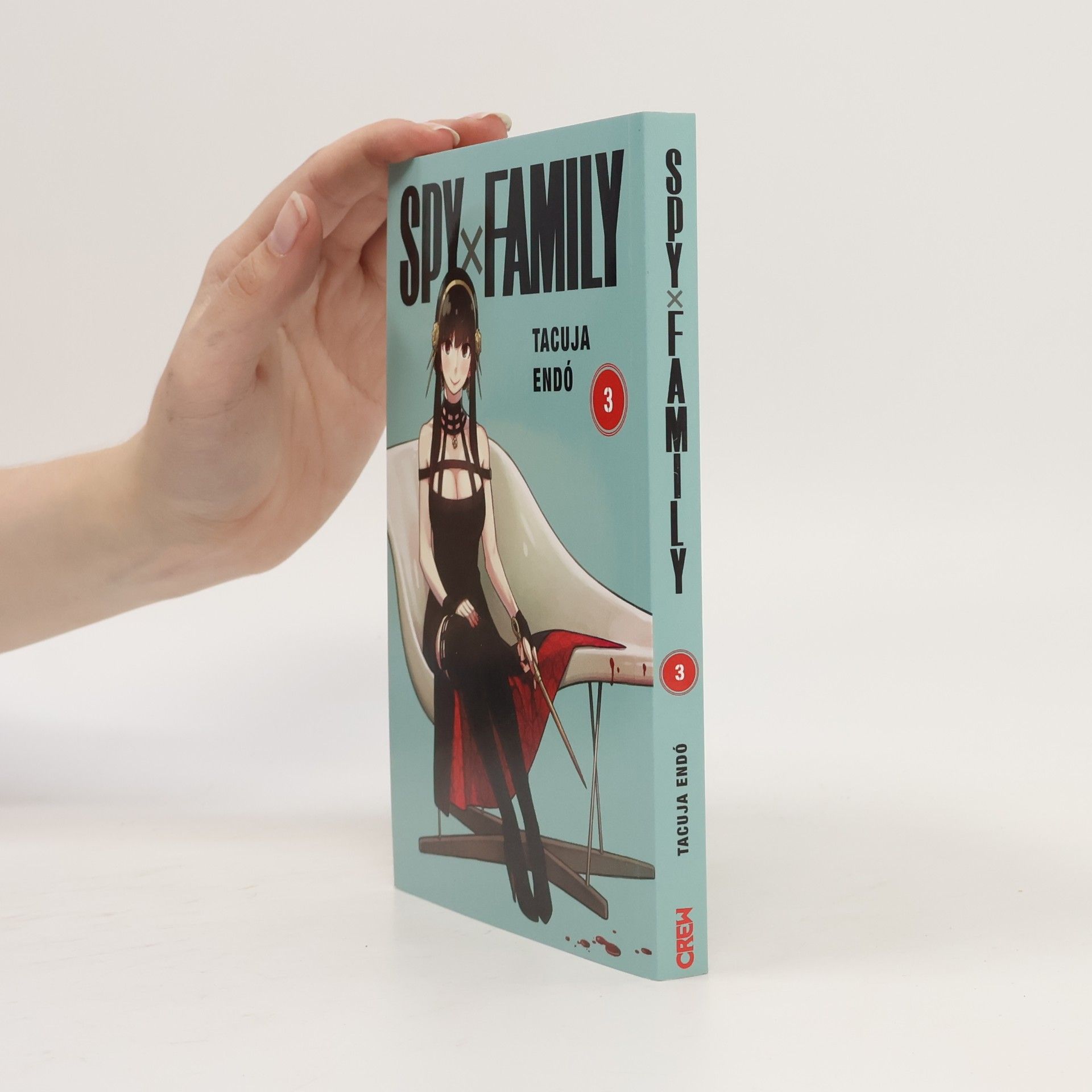 Tacuja Endó Spy x Family 3