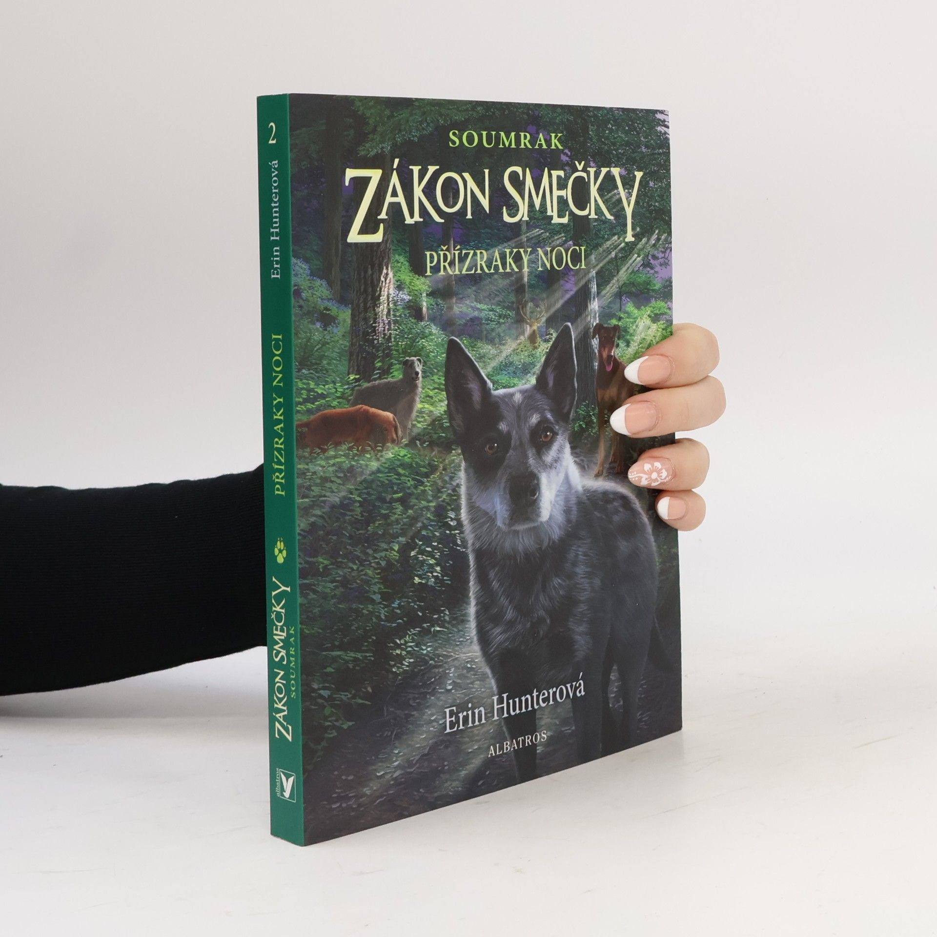 Erin Hunter Soumrak. Zákon smečky 2. Přízraky noci