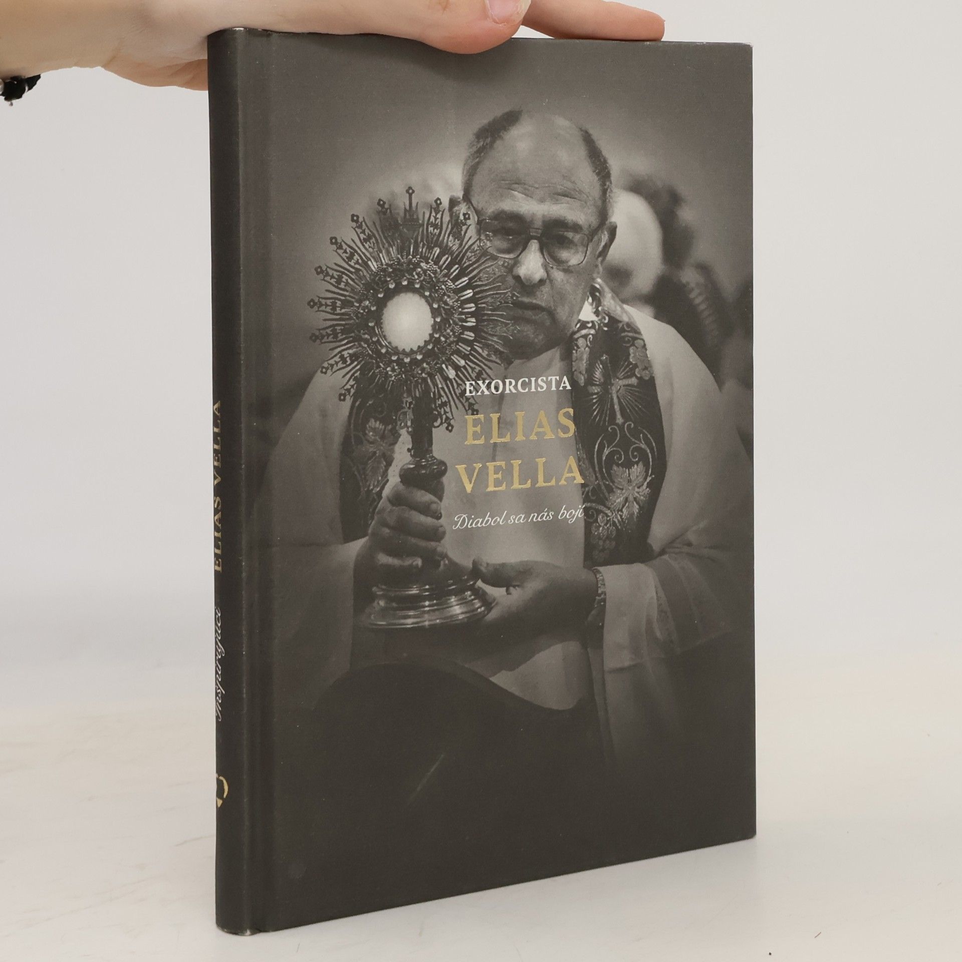 Martin Ližičiar Exorcista Elias Vella: Diabol sa nás bojí