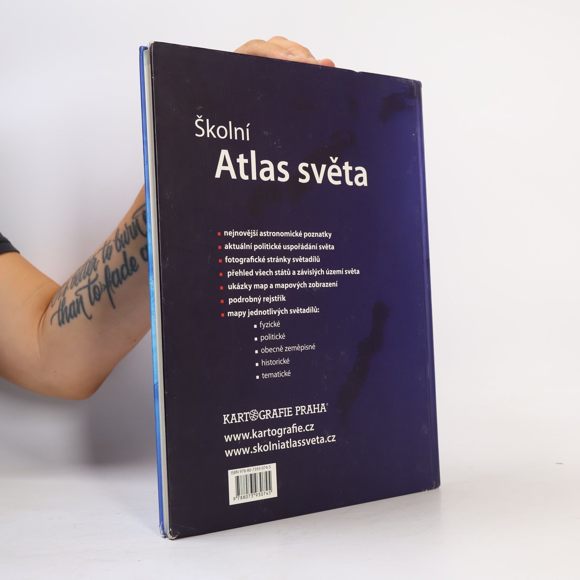 Autores varios Školní atlas světa