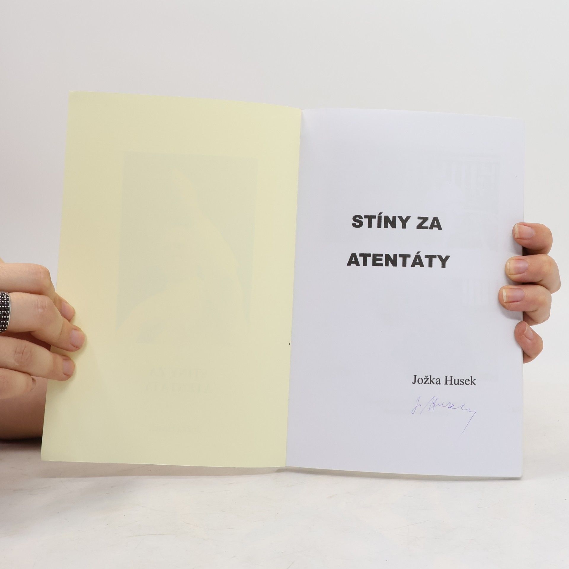 Jožka Husek Stíny za atentáty
