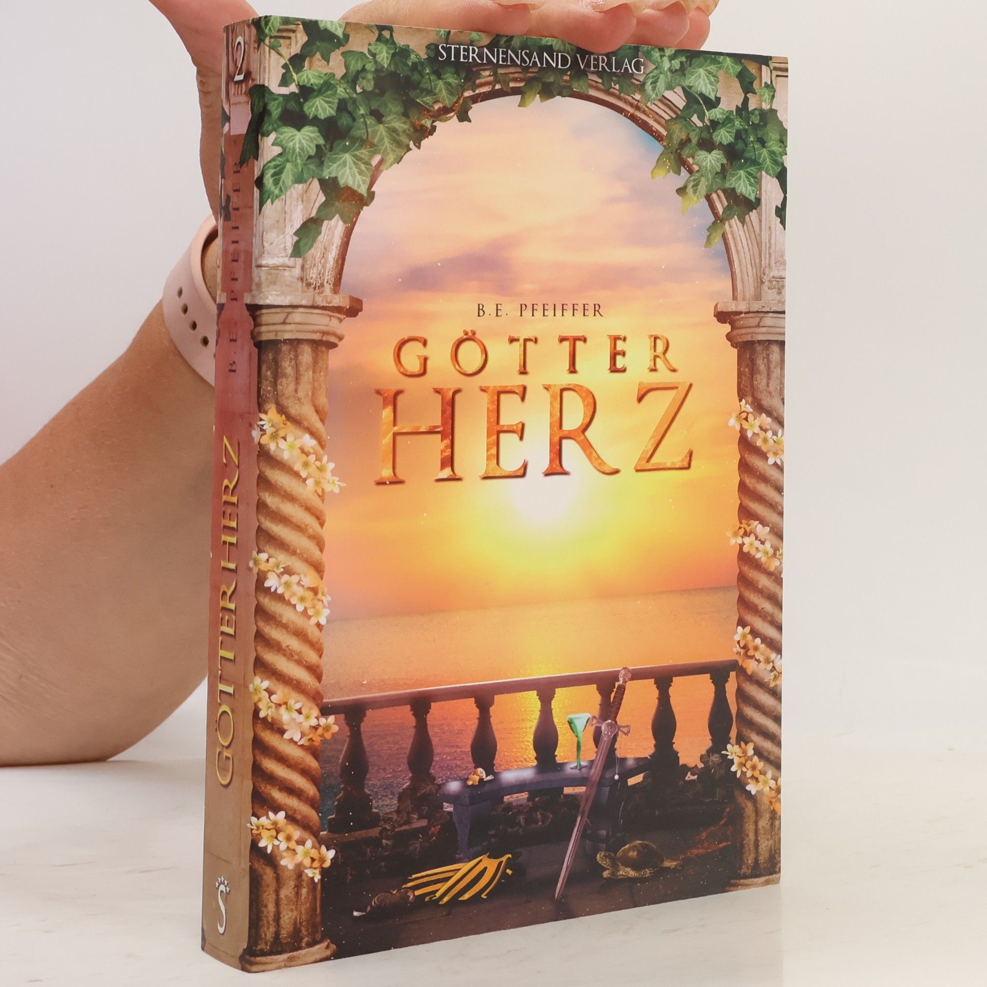 B. E. Pfeiffer Götterherz (Band 2)