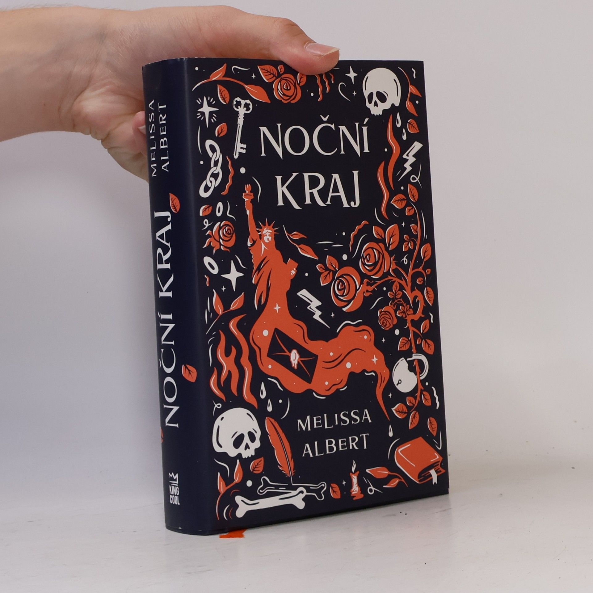 Melissa Albert Noční kraj