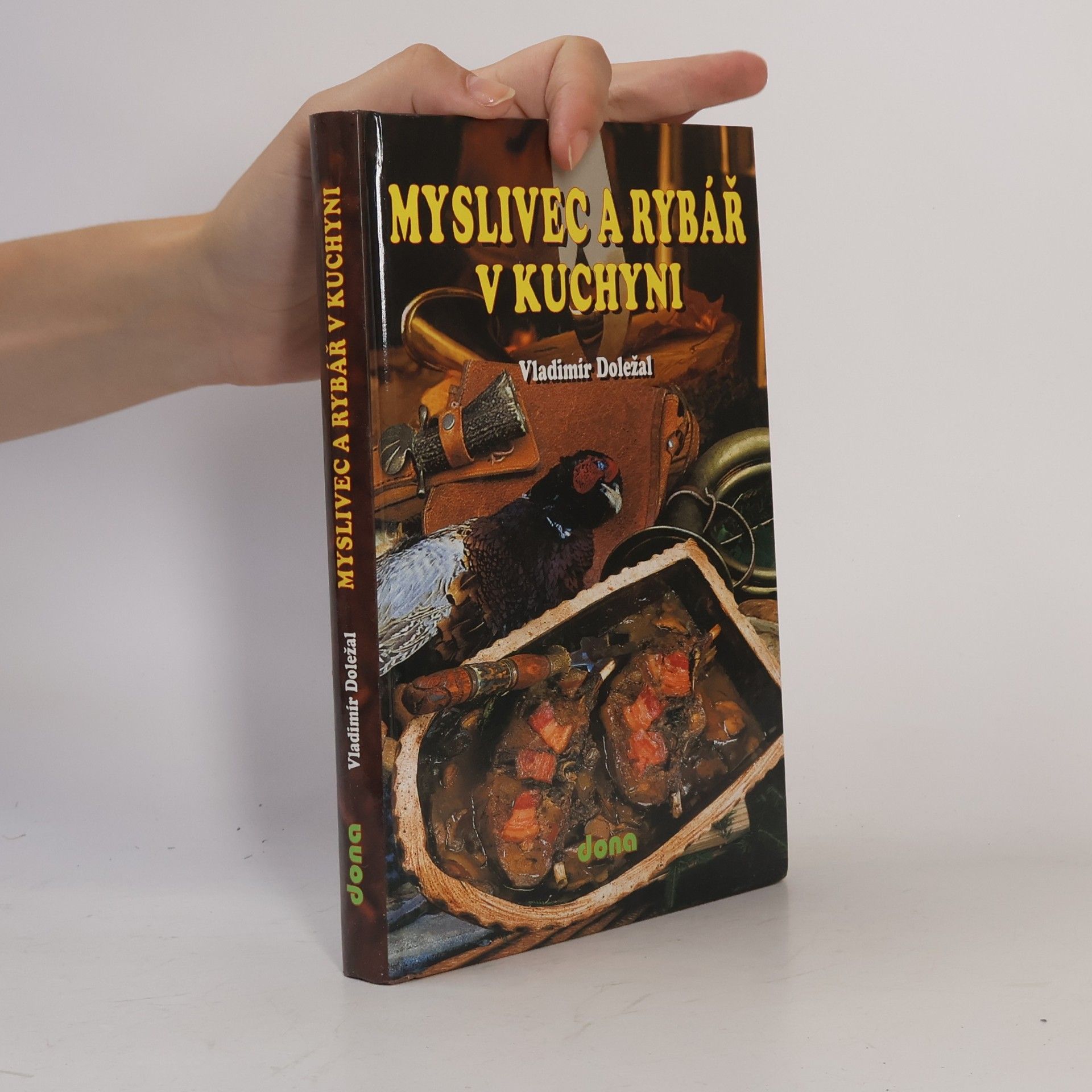 Myslivec a rybář v kuchyni