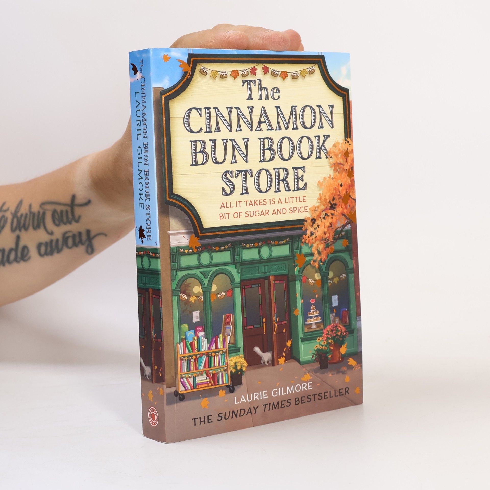 Laurie Gilmore The Cinnamon Bun Book Store