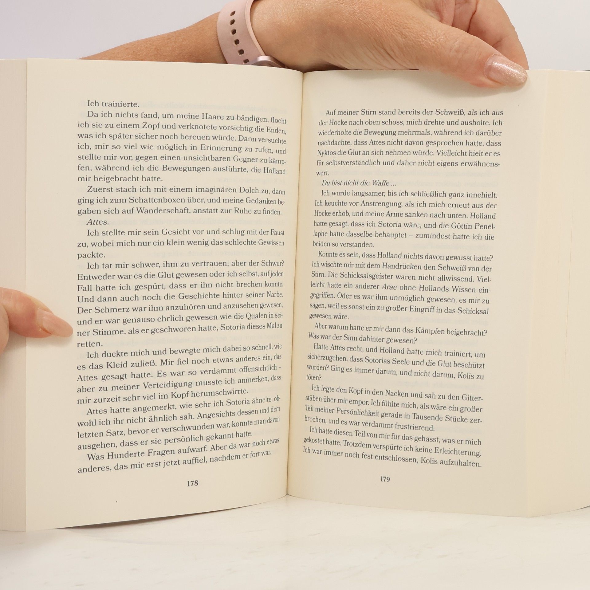Jennifer L. Armentrout Fire in the Flesh – Eine Liebe im Schatten. Roman