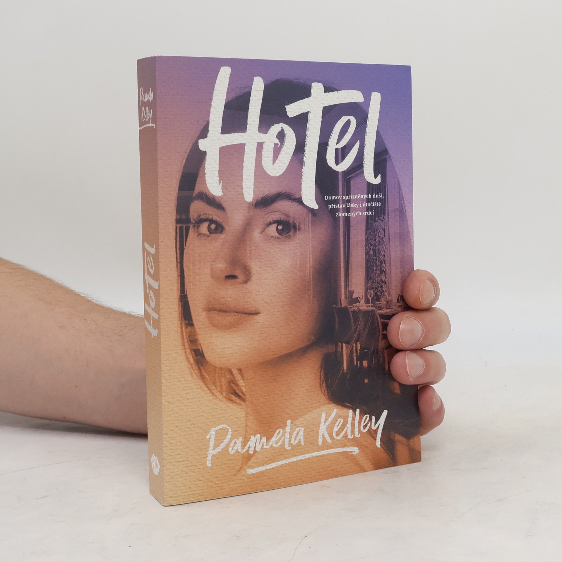 Pamela Kelleyová Hotel