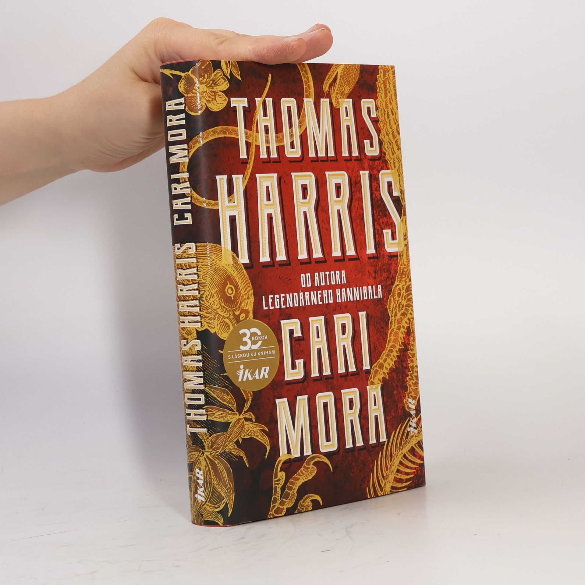 Thomas Harris Cari Mora