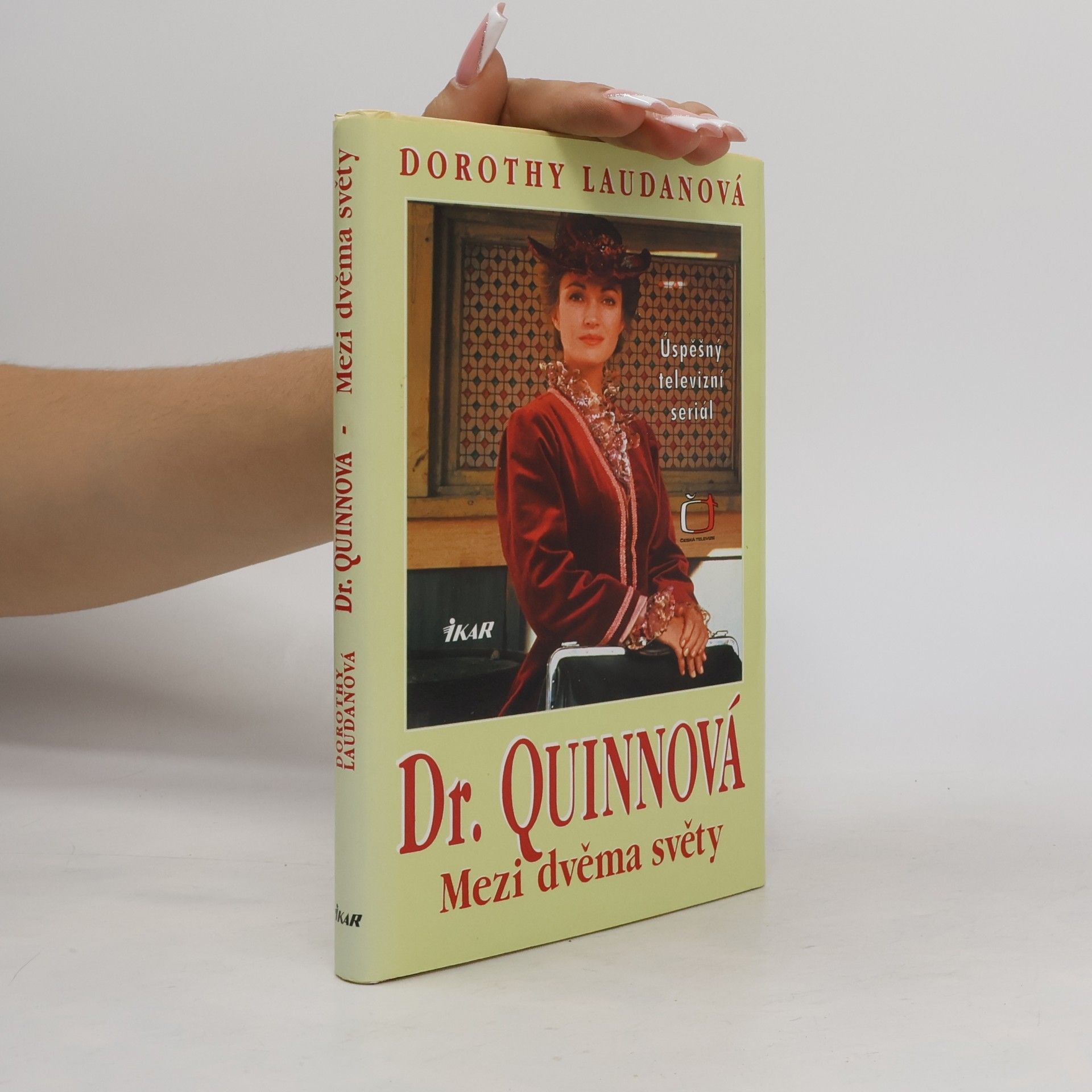 Mezi dvěma světy. Dr. Quinnová 1. díl