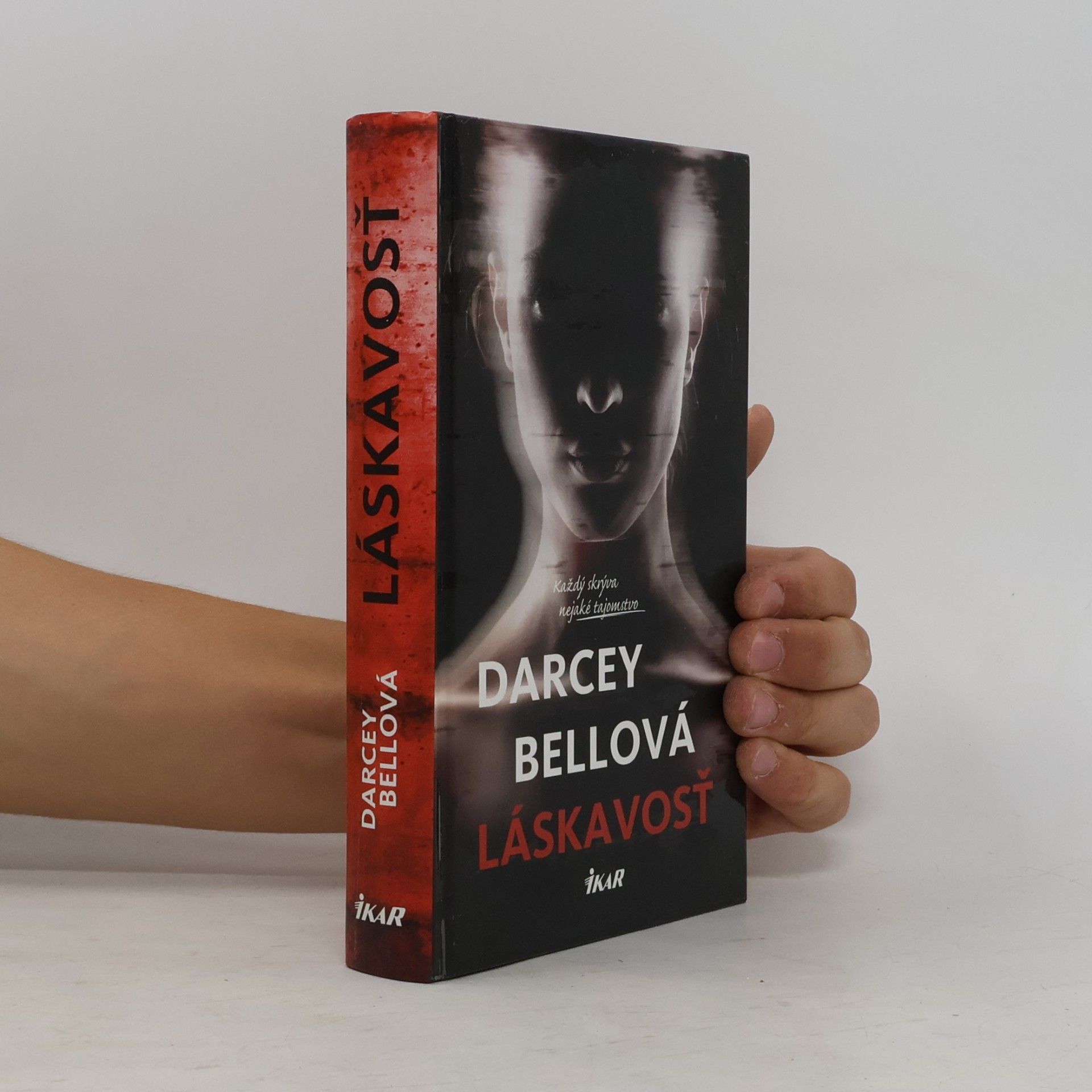 Darcey Bell Láskavosť