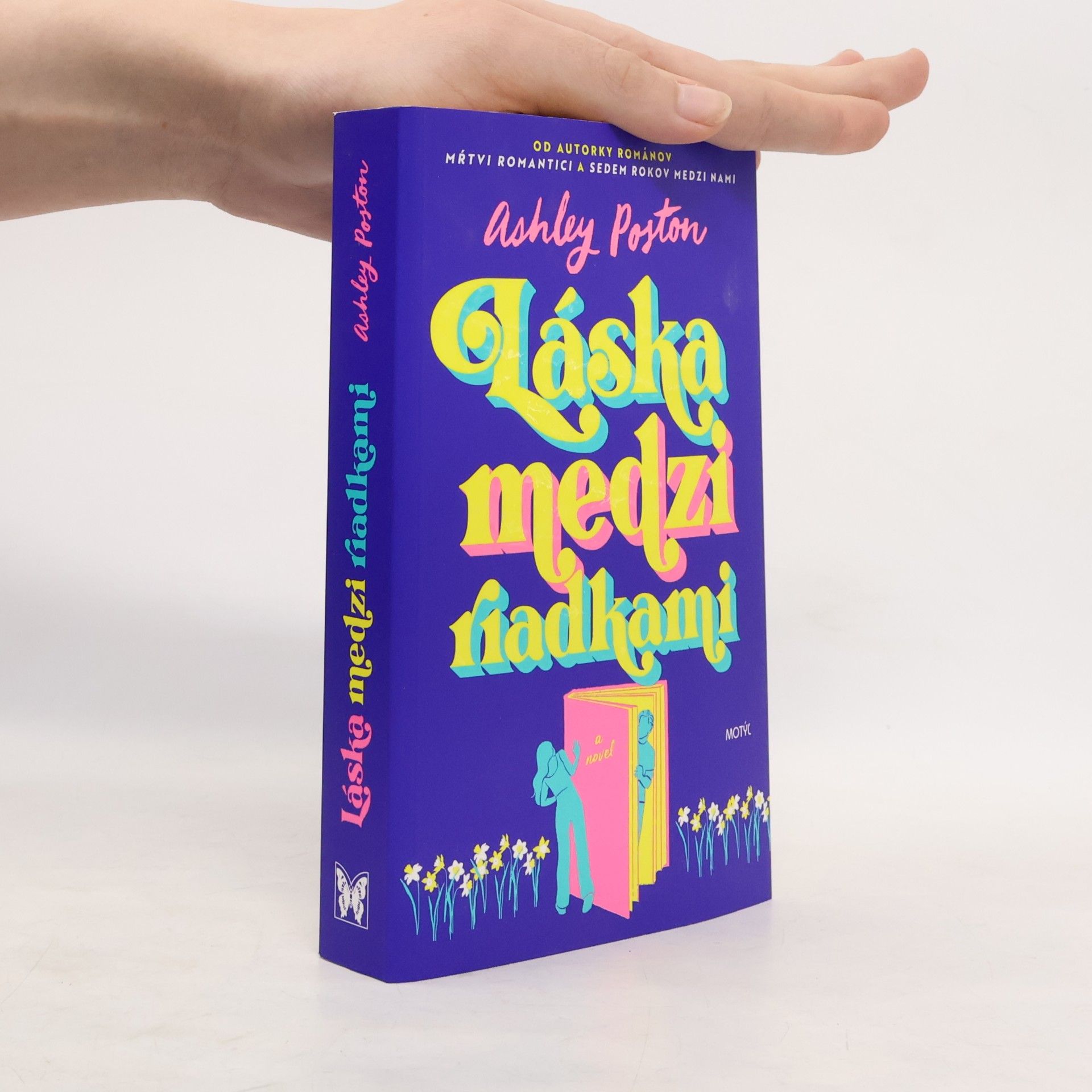 Ashley Poston Láska medzi riadkami